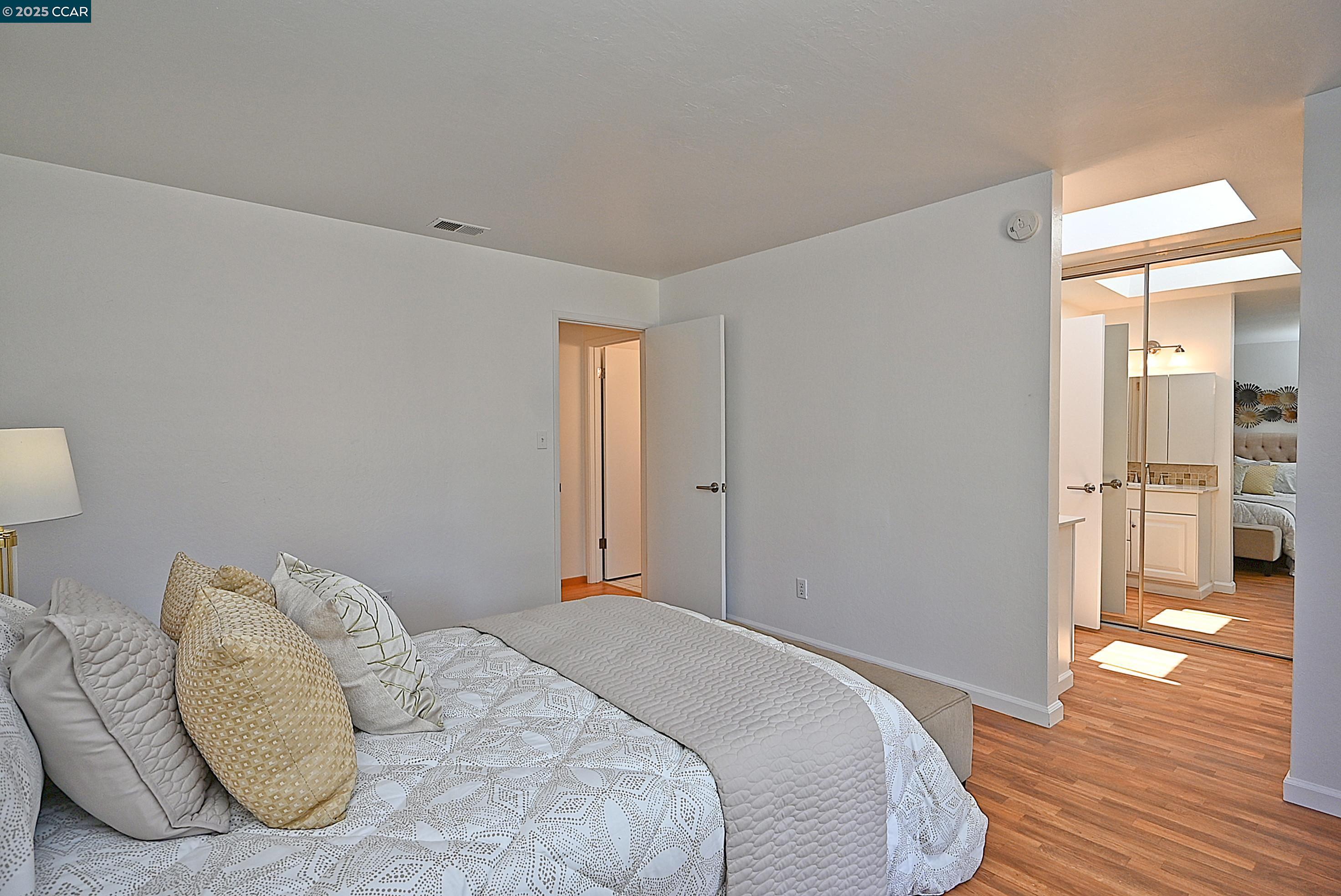 1524 Martindale Dr, Martinez, California 94553, 3 Bedrooms Bedrooms, 8 Rooms Rooms,2 BathroomsBathrooms,Residential,For Sale,1524 Martindale Dr,41098672