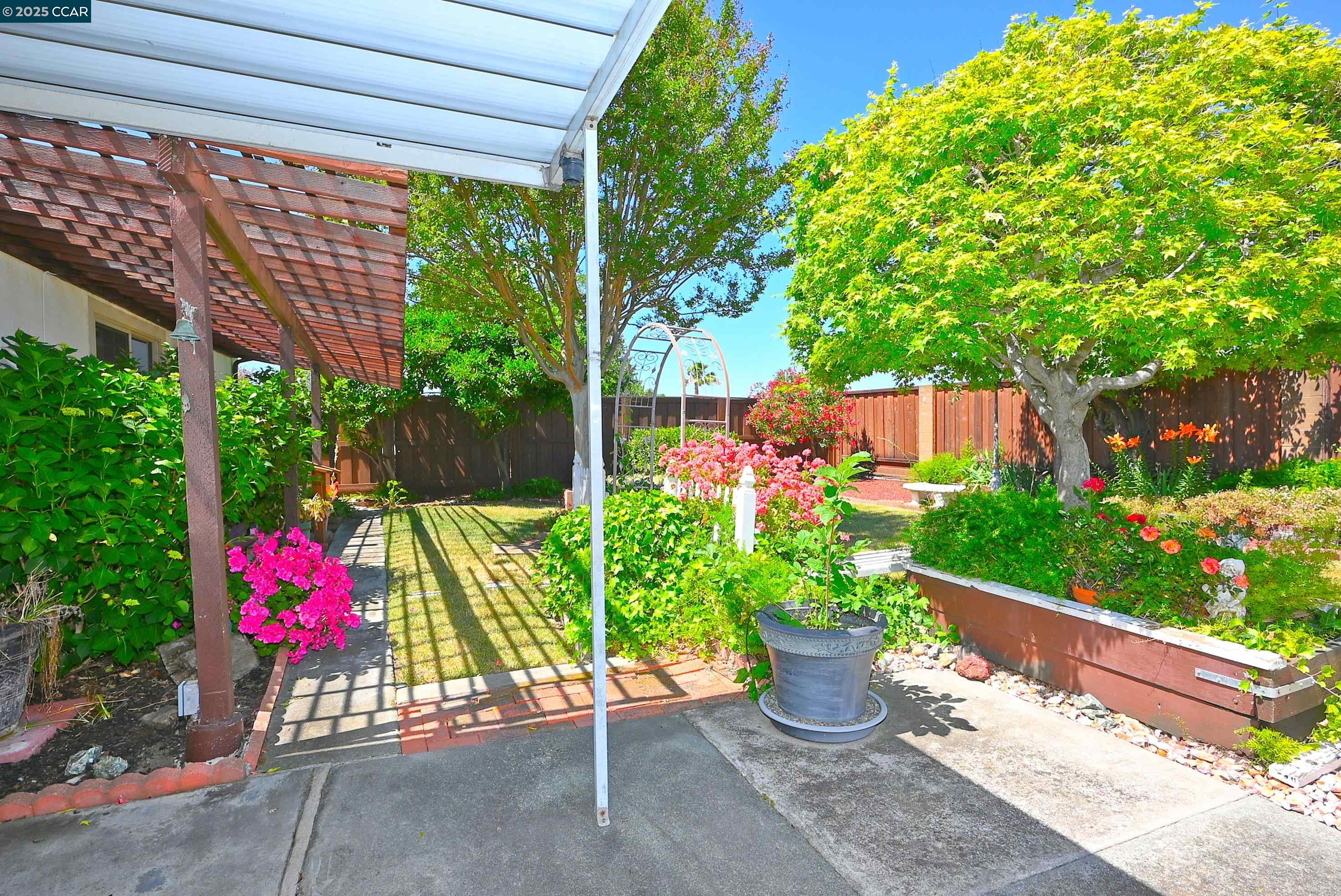 1524 Martindale Dr, Martinez, California 94553, 3 Bedrooms Bedrooms, 8 Rooms Rooms,2 BathroomsBathrooms,Residential,For Sale,1524 Martindale Dr,41098672