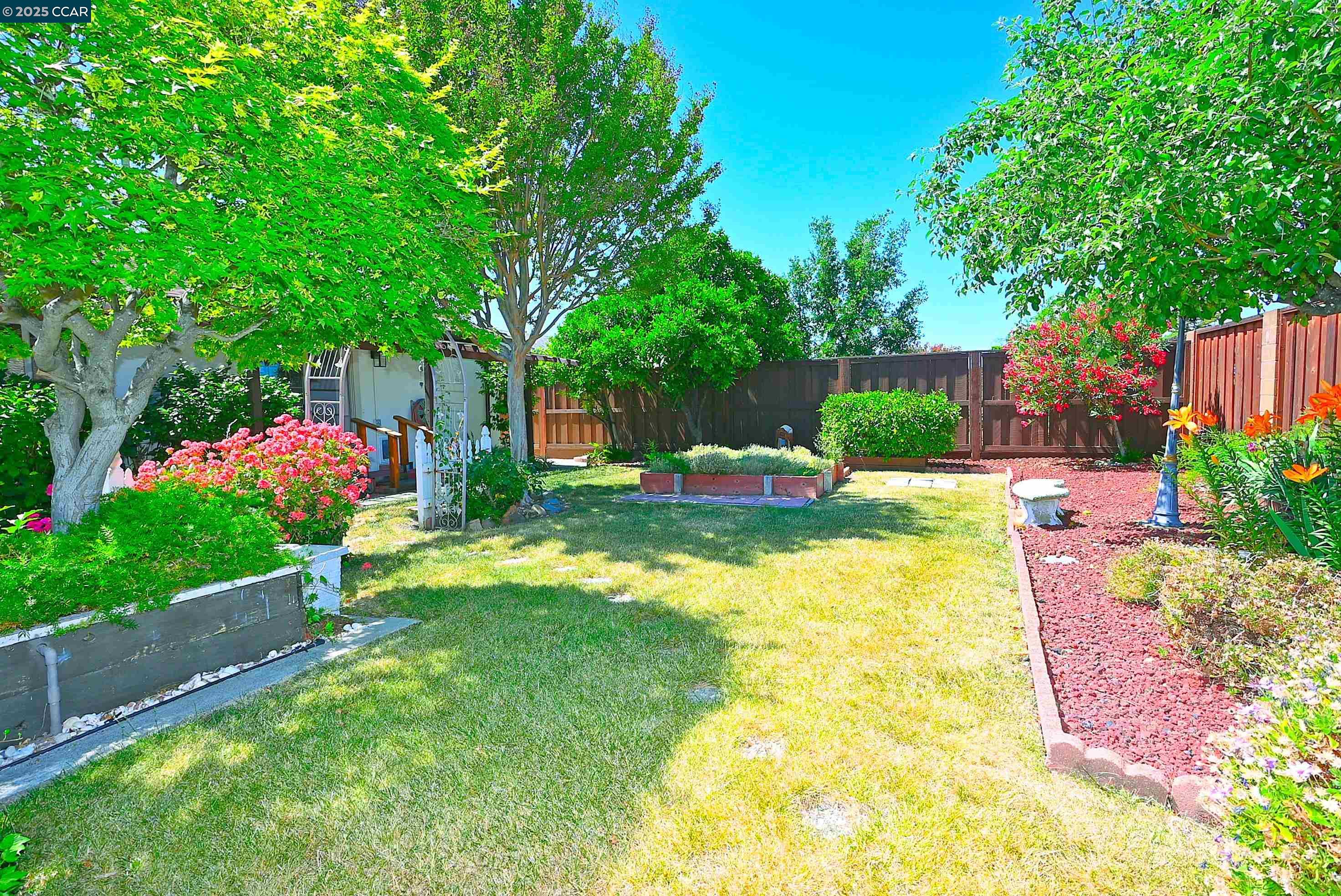 1524 Martindale Dr, Martinez, California 94553, 3 Bedrooms Bedrooms, 8 Rooms Rooms,2 BathroomsBathrooms,Residential,For Sale,1524 Martindale Dr,41098672