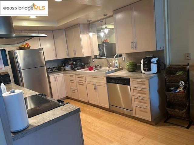Photo #11: 41098675 Listing: Photo #11