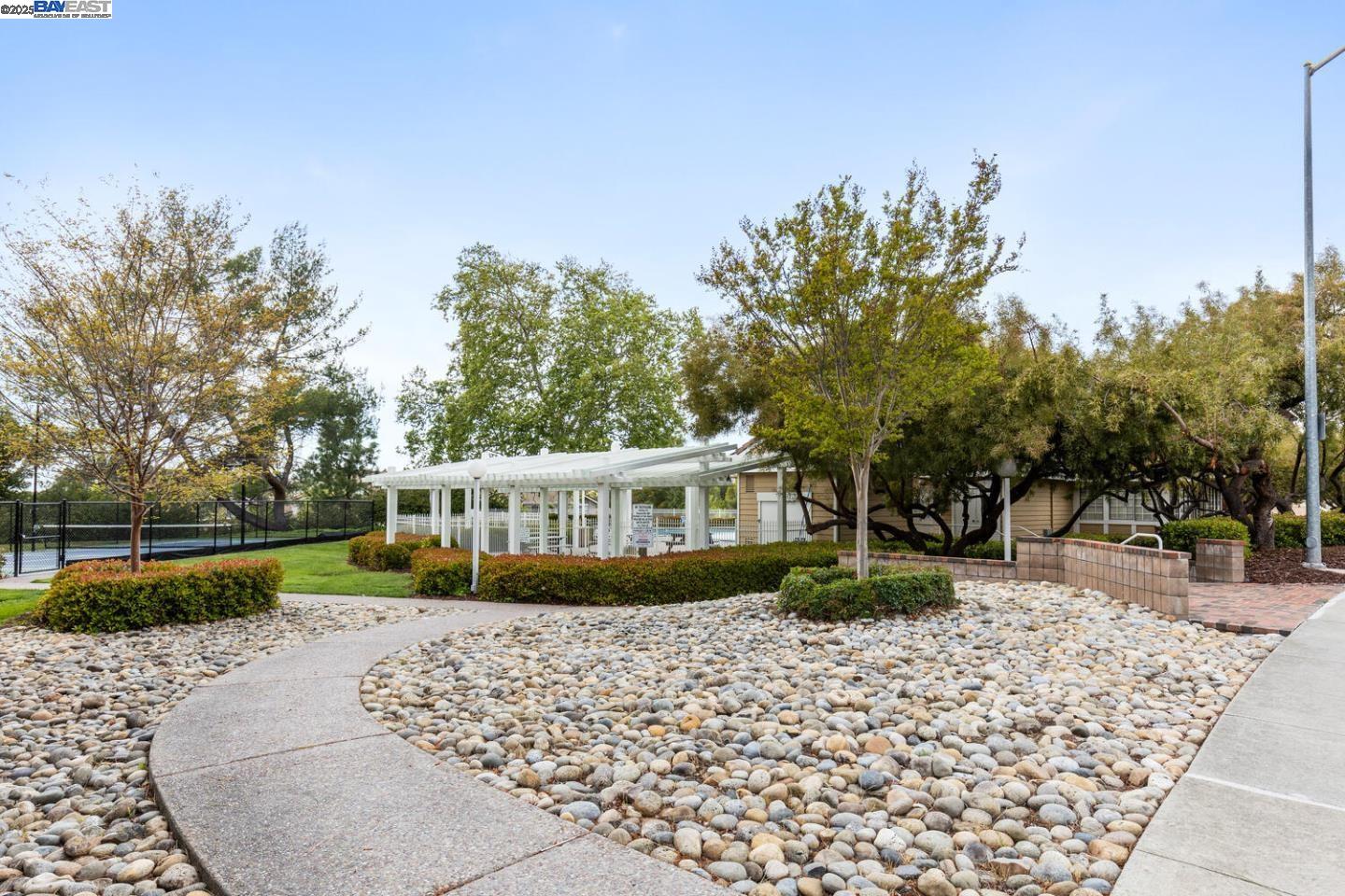 Detail Gallery Image 25 of 27 For 122 Lynx Ct, Fremont,  CA 94539 - 4 Beds | 2/1 Baths