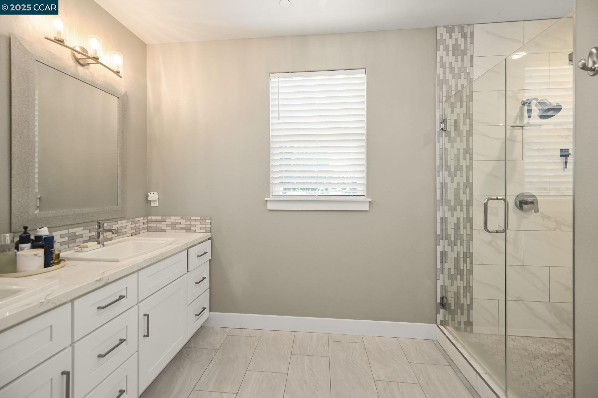 Detail Gallery Image 25 of 44 For 5540 Southbrook Drive, Clayton,  CA 94517 - 5 Beds | 3 Baths