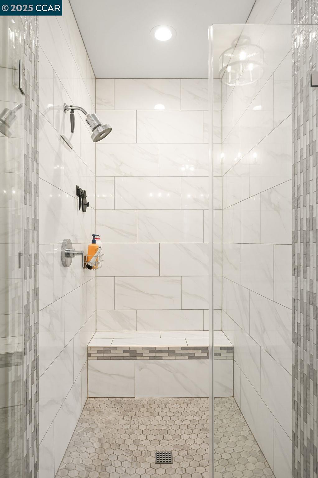 Detail Gallery Image 27 of 44 For 5540 Southbrook Drive, Clayton,  CA 94517 - 5 Beds | 3 Baths