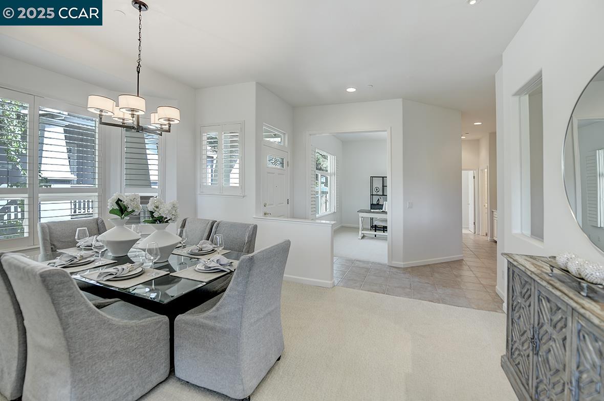 2916 Saklan Indian Dr, Walnut Creek, California 94595, 3 Bedrooms Bedrooms, 8 Rooms Rooms,2 BathroomsBathrooms,Residential,For Sale,2916 Saklan Indian Dr,41098678
