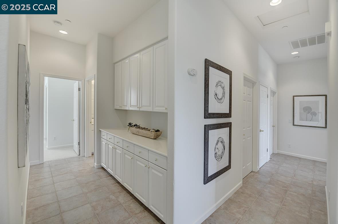 2916 Saklan Indian Dr, Walnut Creek, California 94595, 3 Bedrooms Bedrooms, 8 Rooms Rooms,2 BathroomsBathrooms,Residential,For Sale,2916 Saklan Indian Dr,41098678