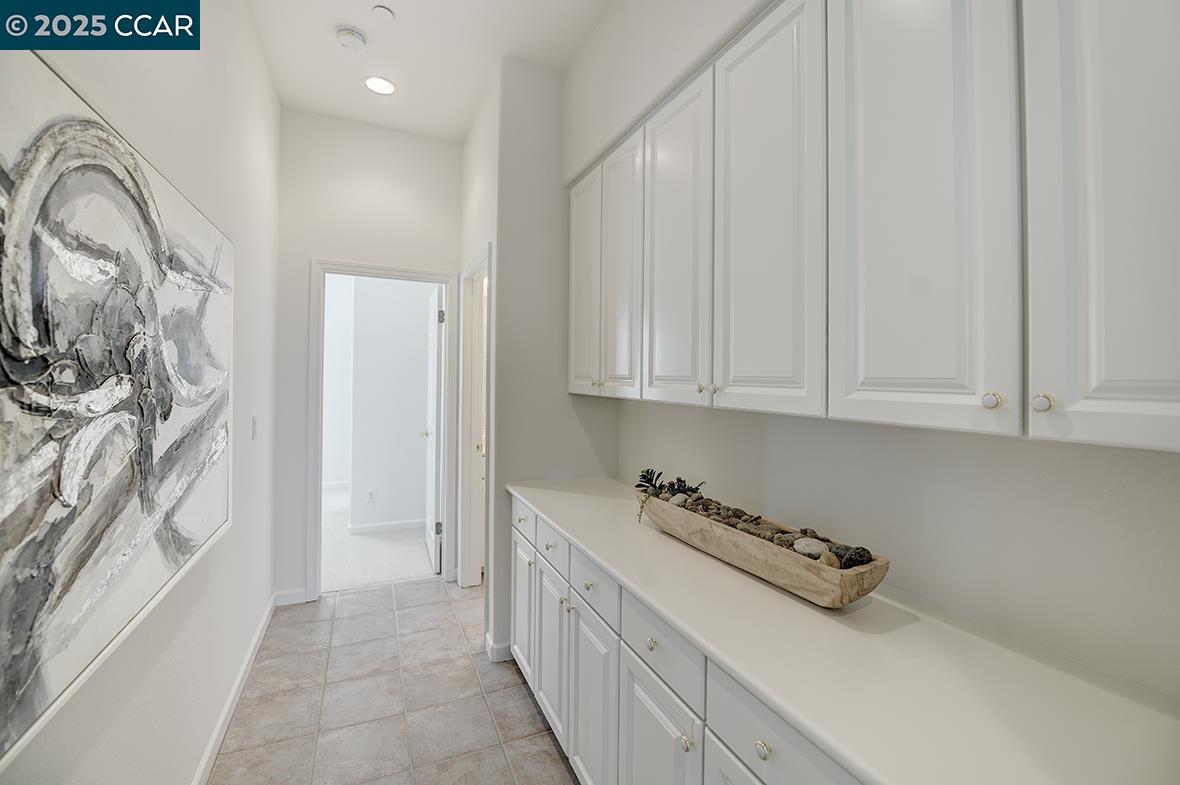2916 Saklan Indian Dr, Walnut Creek, California 94595, 3 Bedrooms Bedrooms, 8 Rooms Rooms,2 BathroomsBathrooms,Residential,For Sale,2916 Saklan Indian Dr,41098678