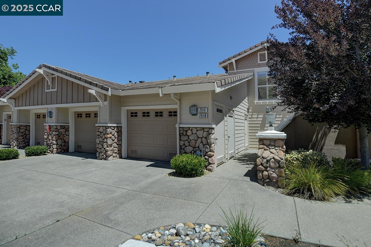 2916 Saklan Indian Dr, Walnut Creek, California 94595, 3 Bedrooms Bedrooms, 8 Rooms Rooms,2 BathroomsBathrooms,Residential,For Sale,2916 Saklan Indian Dr,41098678