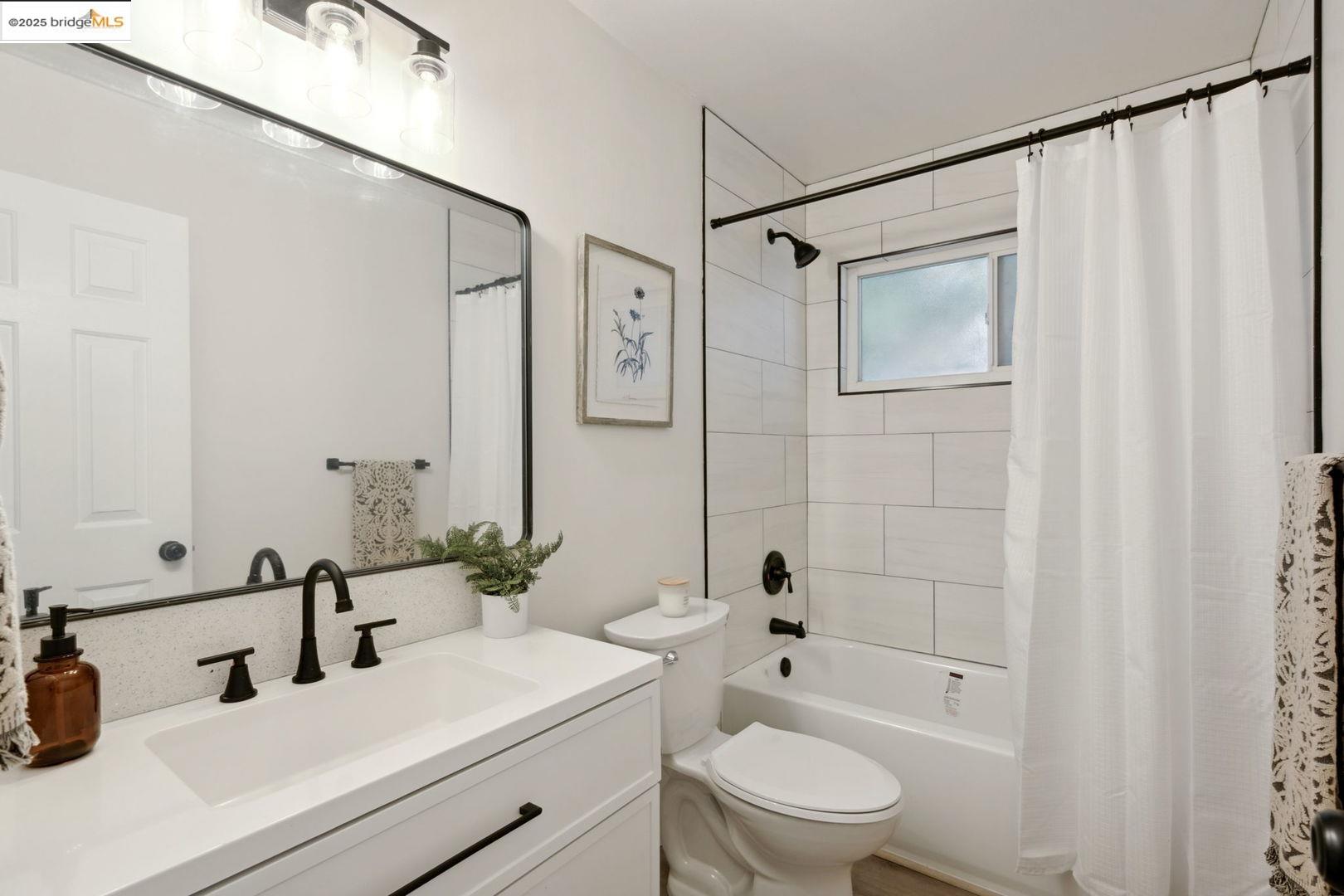 Detail Gallery Image 23 of 24 For 6419 Dallas Way, Sacramento,  CA 95823 - 3 Beds | 2 Baths