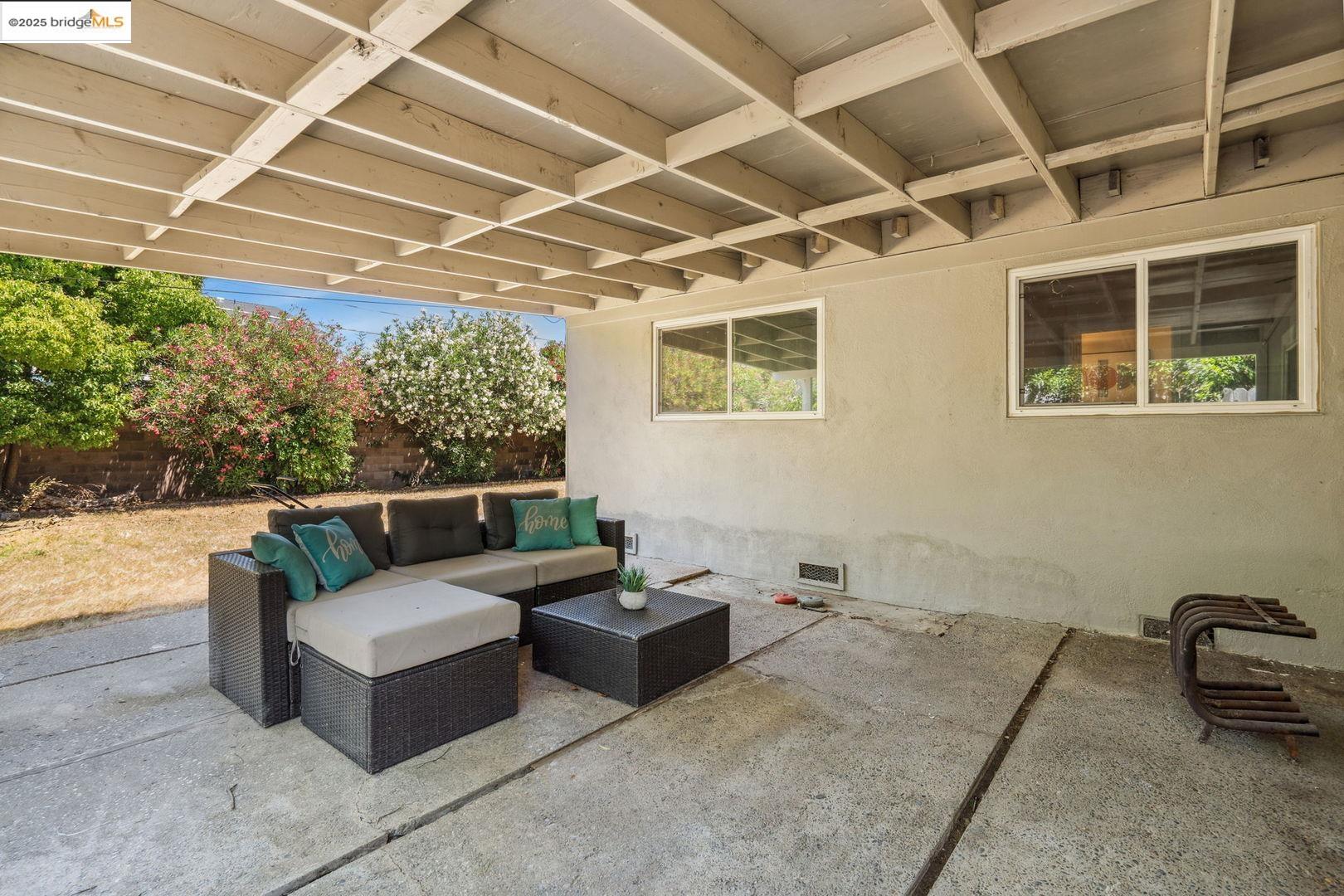 Detail Gallery Image 24 of 24 For 6419 Dallas Way, Sacramento,  CA 95823 - 3 Beds | 2 Baths