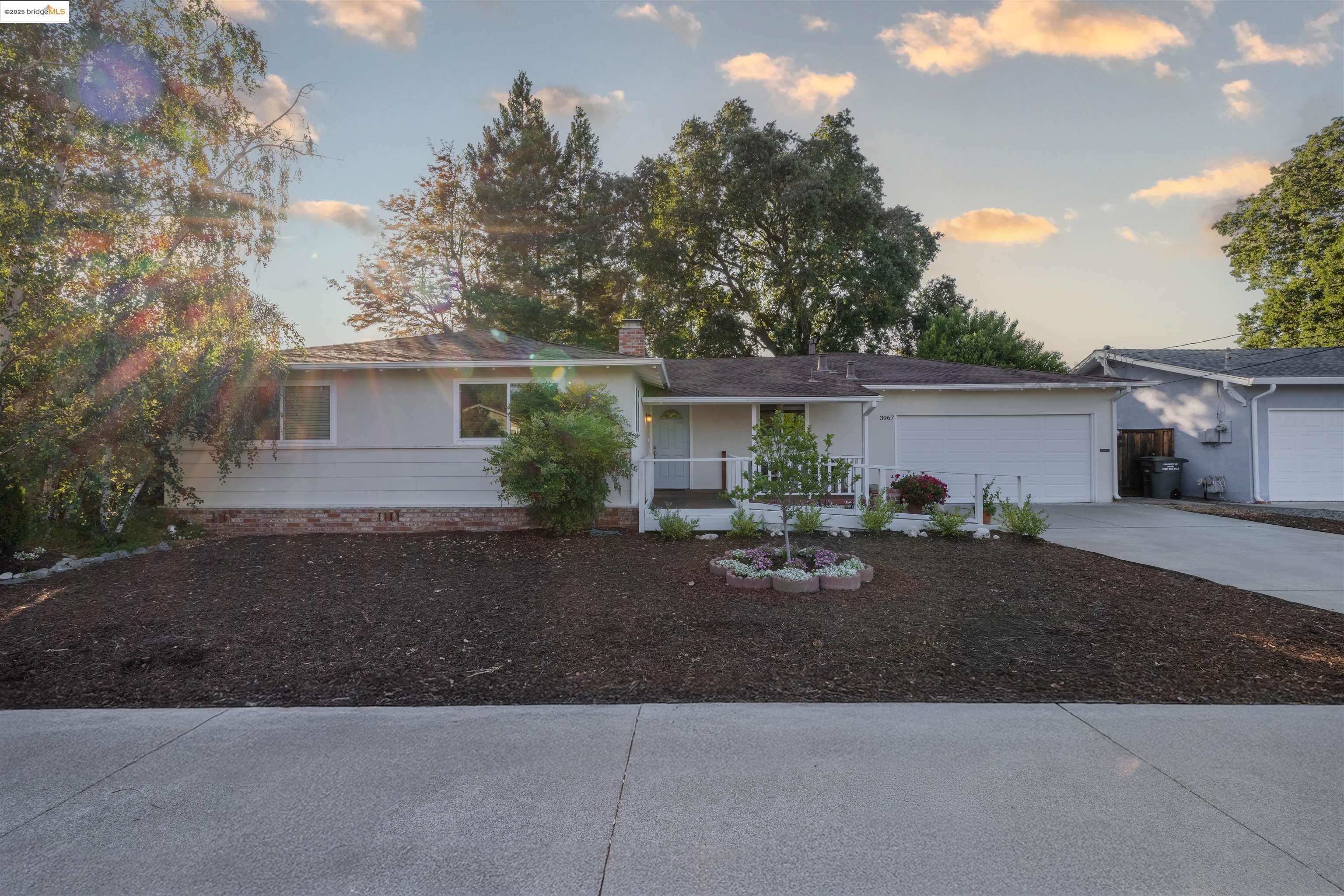 3967 Majestic Drive, Concord, California 94519, 4 Bedrooms Bedrooms, 9 Rooms Rooms,3 BathroomsBathrooms,Residential,For Sale,3967 Majestic Drive,41098686