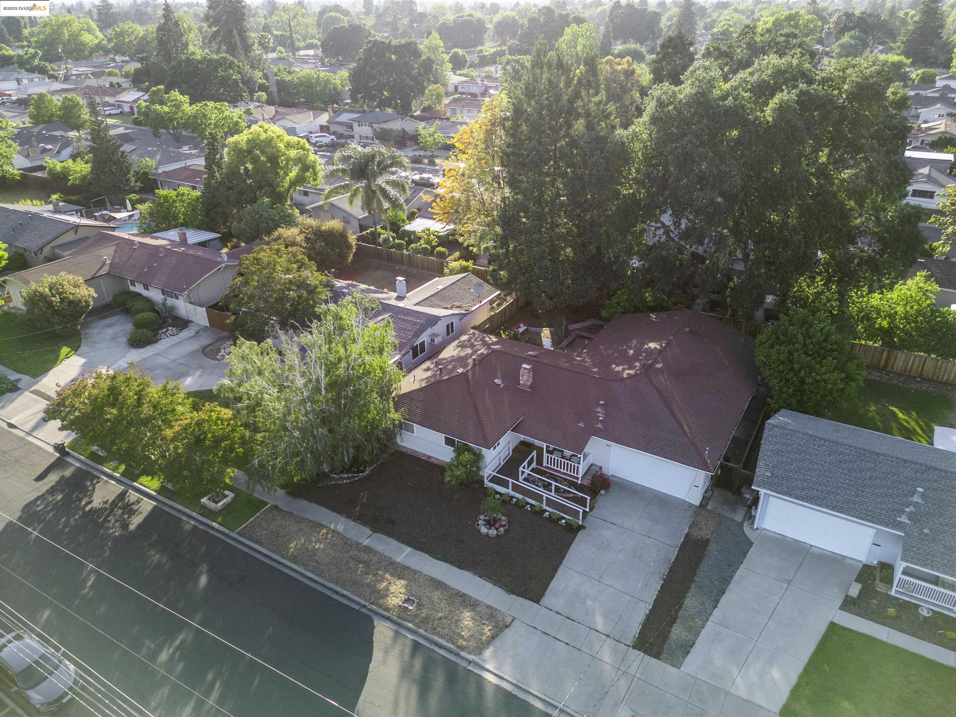 3967 Majestic Drive, Concord, California 94519, 4 Bedrooms Bedrooms, 9 Rooms Rooms,3 BathroomsBathrooms,Residential,For Sale,3967 Majestic Drive,41098686