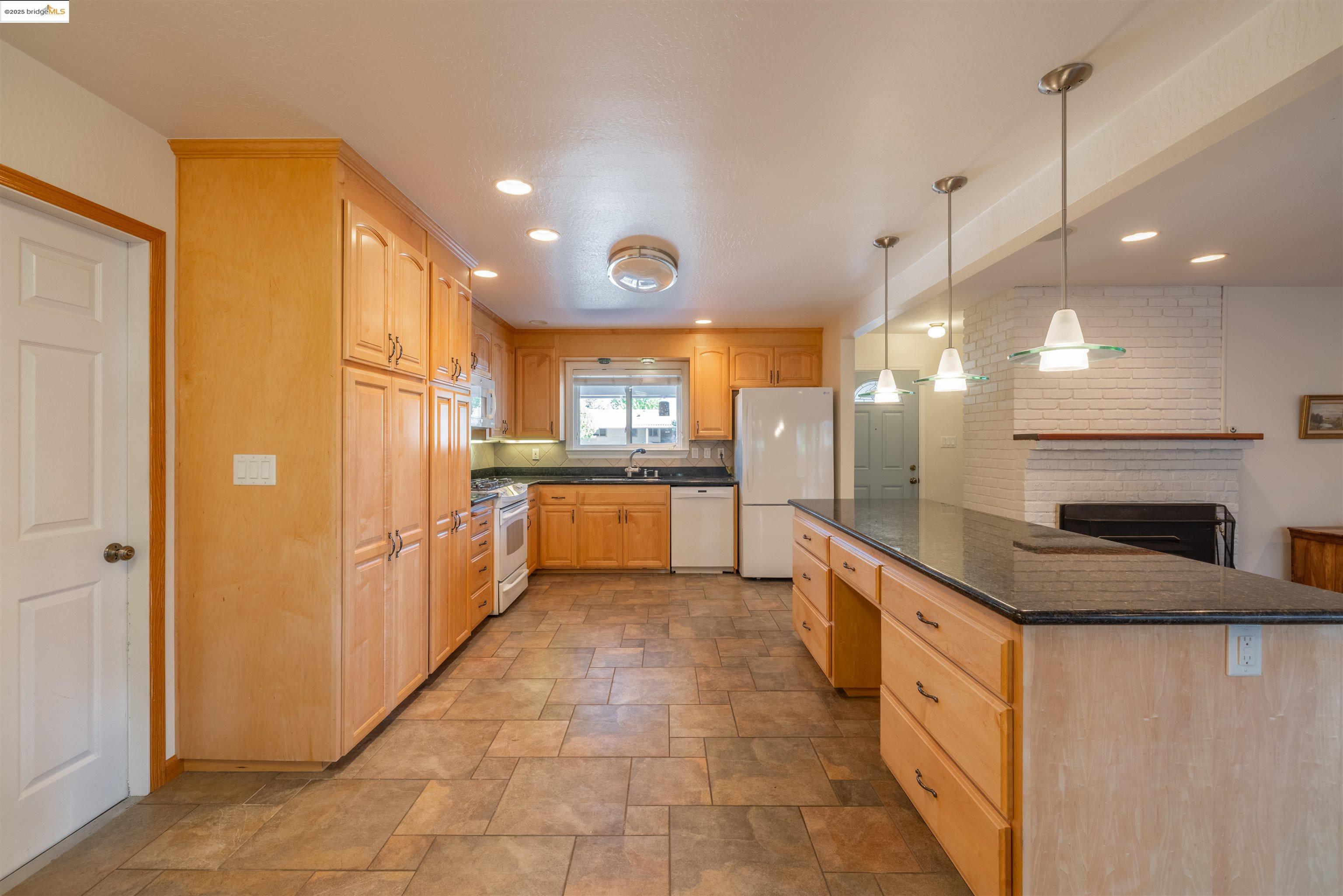 3967 Majestic Drive, Concord, California 94519, 4 Bedrooms Bedrooms, 9 Rooms Rooms,3 BathroomsBathrooms,Residential,For Sale,3967 Majestic Drive,41098686