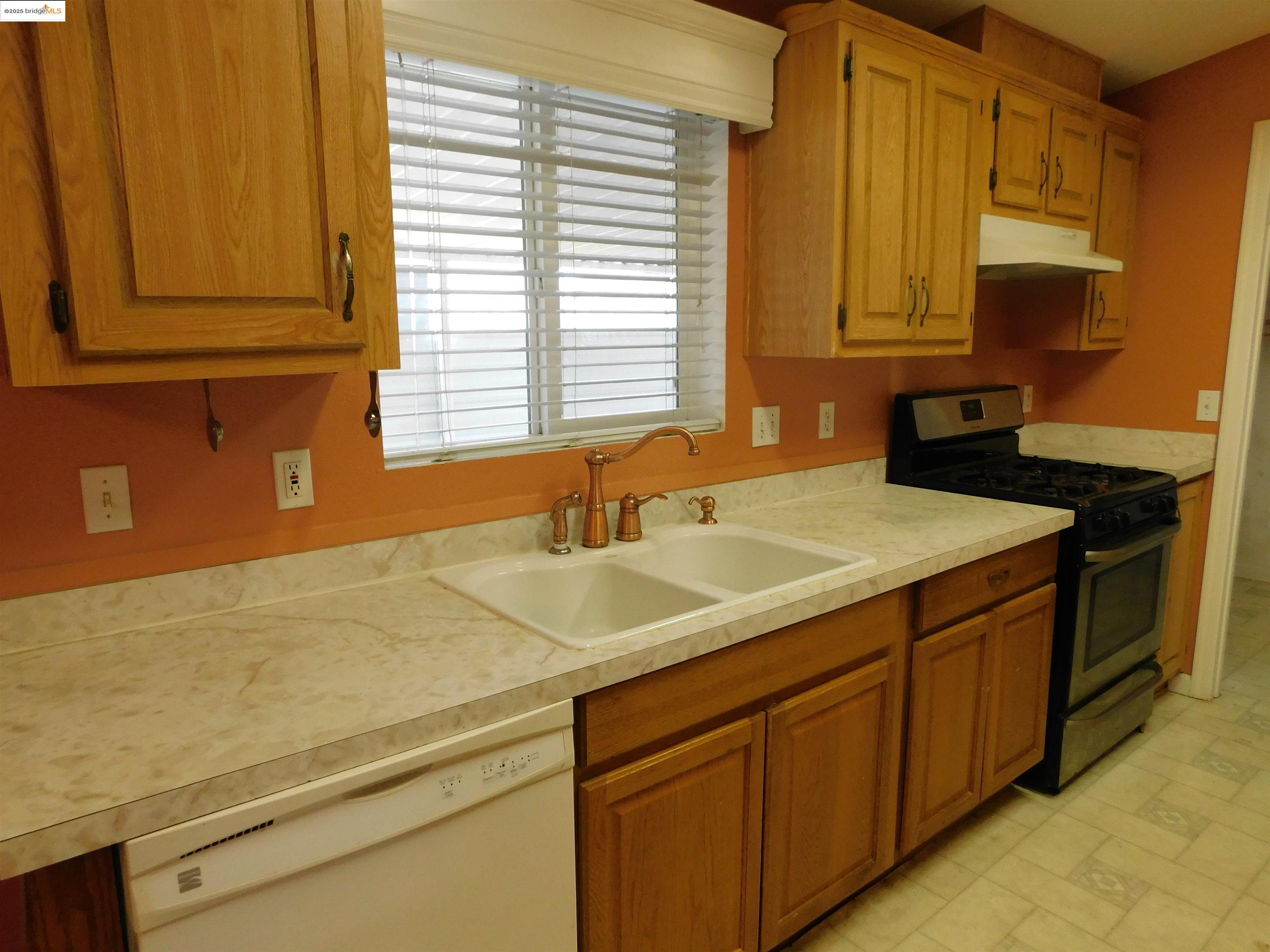 18717 Rail Vista Lane # 602, Jamestown, California 95327, 3 Bedrooms Bedrooms, 6 Rooms Rooms,2 BathroomsBathrooms,Manufactured In Park,For Sale,18717 Rail Vista Lane # 602,41098688