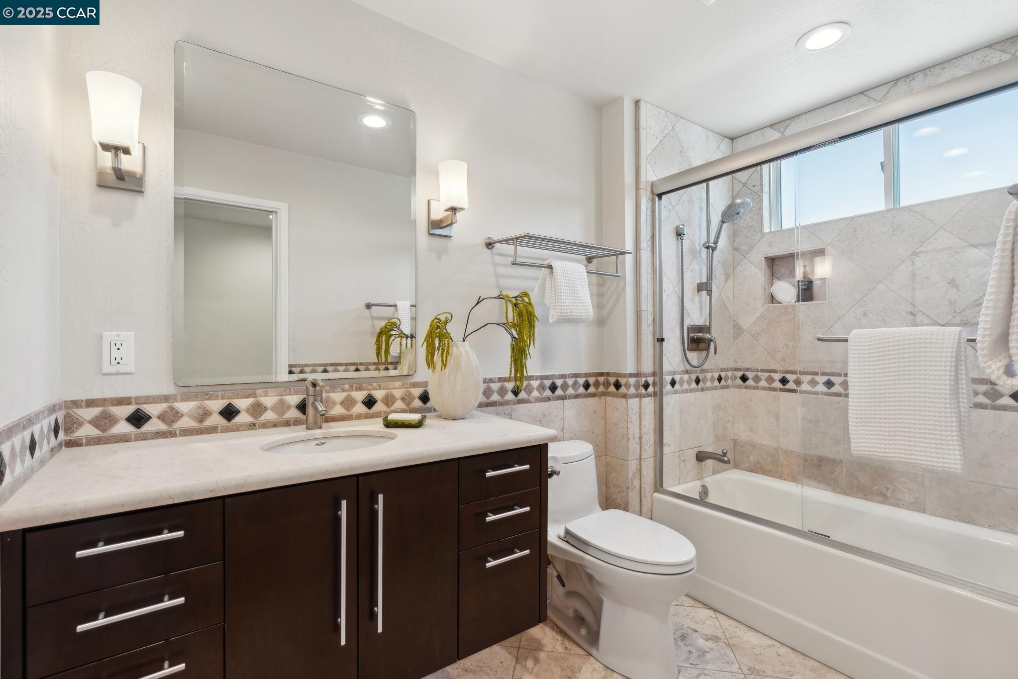 651 Wintergreen Ln, Walnut Creek, California 94598, 3 Bedrooms Bedrooms, 9 Rooms Rooms,2 BathroomsBathrooms,Residential,For Sale,651 Wintergreen Ln,41098689