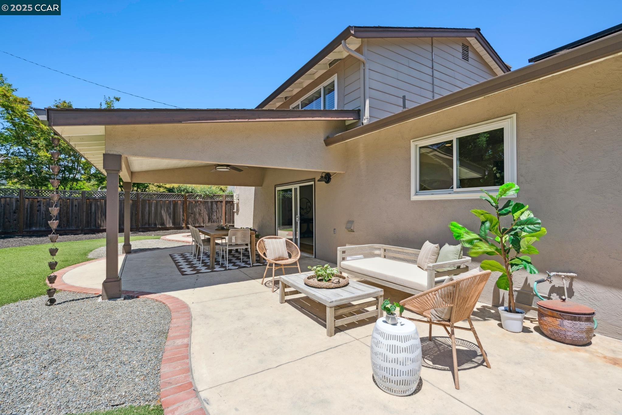 651 Wintergreen Ln, Walnut Creek, California 94598, 3 Bedrooms Bedrooms, 9 Rooms Rooms,2 BathroomsBathrooms,Residential,For Sale,651 Wintergreen Ln,41098689