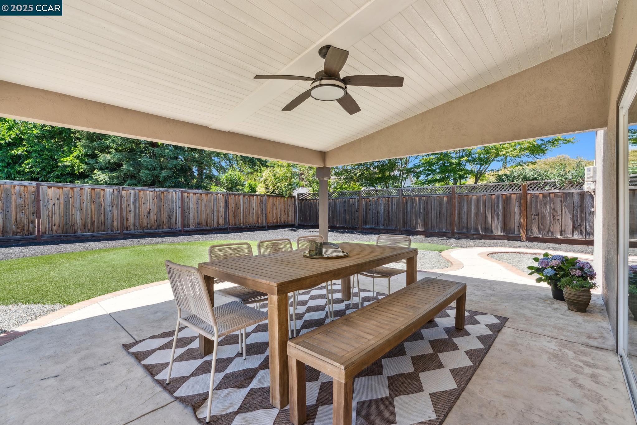 651 Wintergreen Ln, Walnut Creek, California 94598, 3 Bedrooms Bedrooms, 9 Rooms Rooms,2 BathroomsBathrooms,Residential,For Sale,651 Wintergreen Ln,41098689