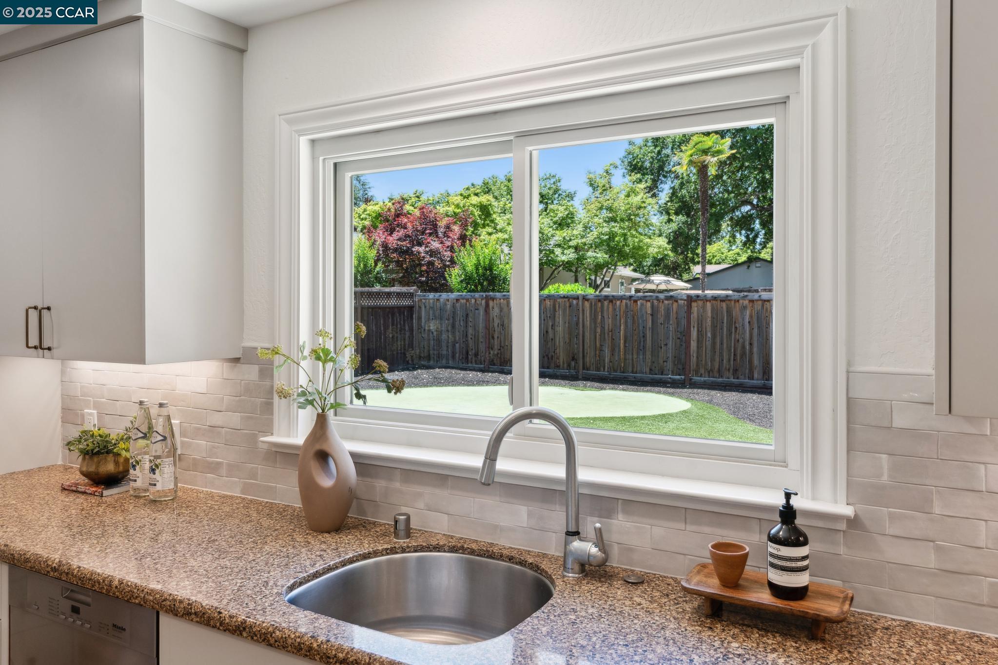 651 Wintergreen Ln, Walnut Creek, California 94598, 3 Bedrooms Bedrooms, 9 Rooms Rooms,2 BathroomsBathrooms,Residential,For Sale,651 Wintergreen Ln,41098689