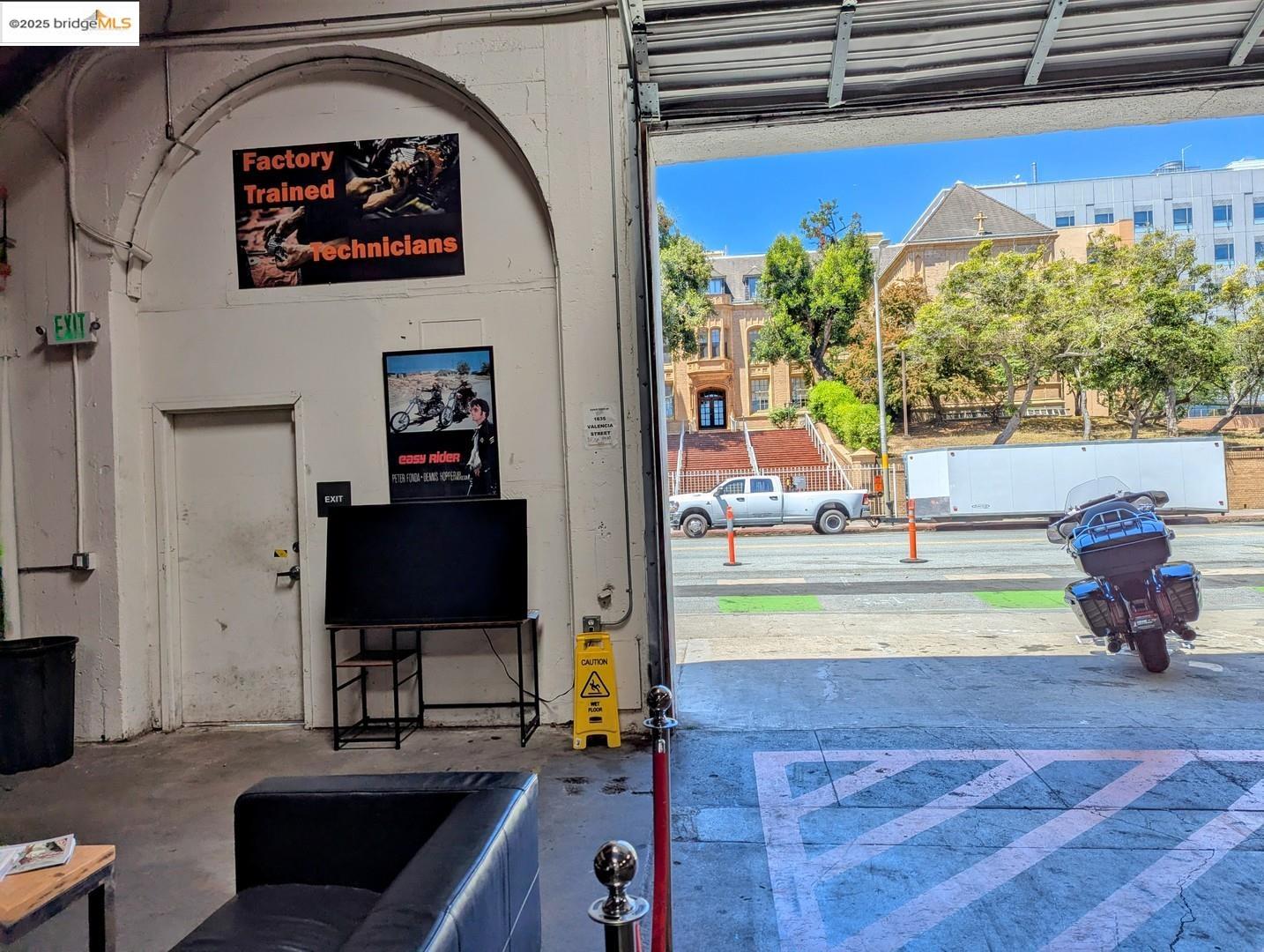 3146 Mission ST, San Francisco, California 94110, ,Commercial Lease,For Rent,3146 Mission ST,41098690