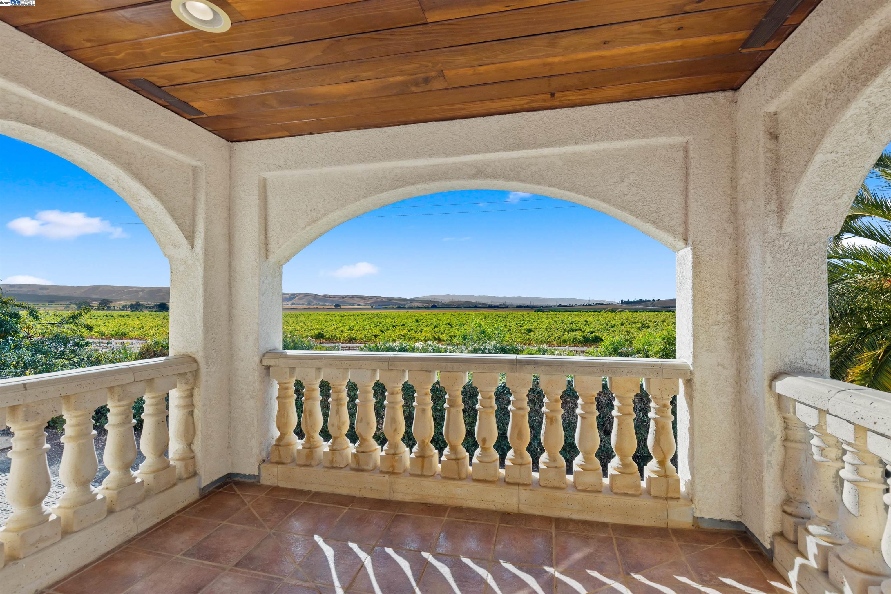 4224 Greenville Rd, Livermore, California 94550, 4 Bedrooms Bedrooms, 10 Rooms Rooms,2 BathroomsBathrooms,Residential,For Sale,4224 Greenville Rd,41098691