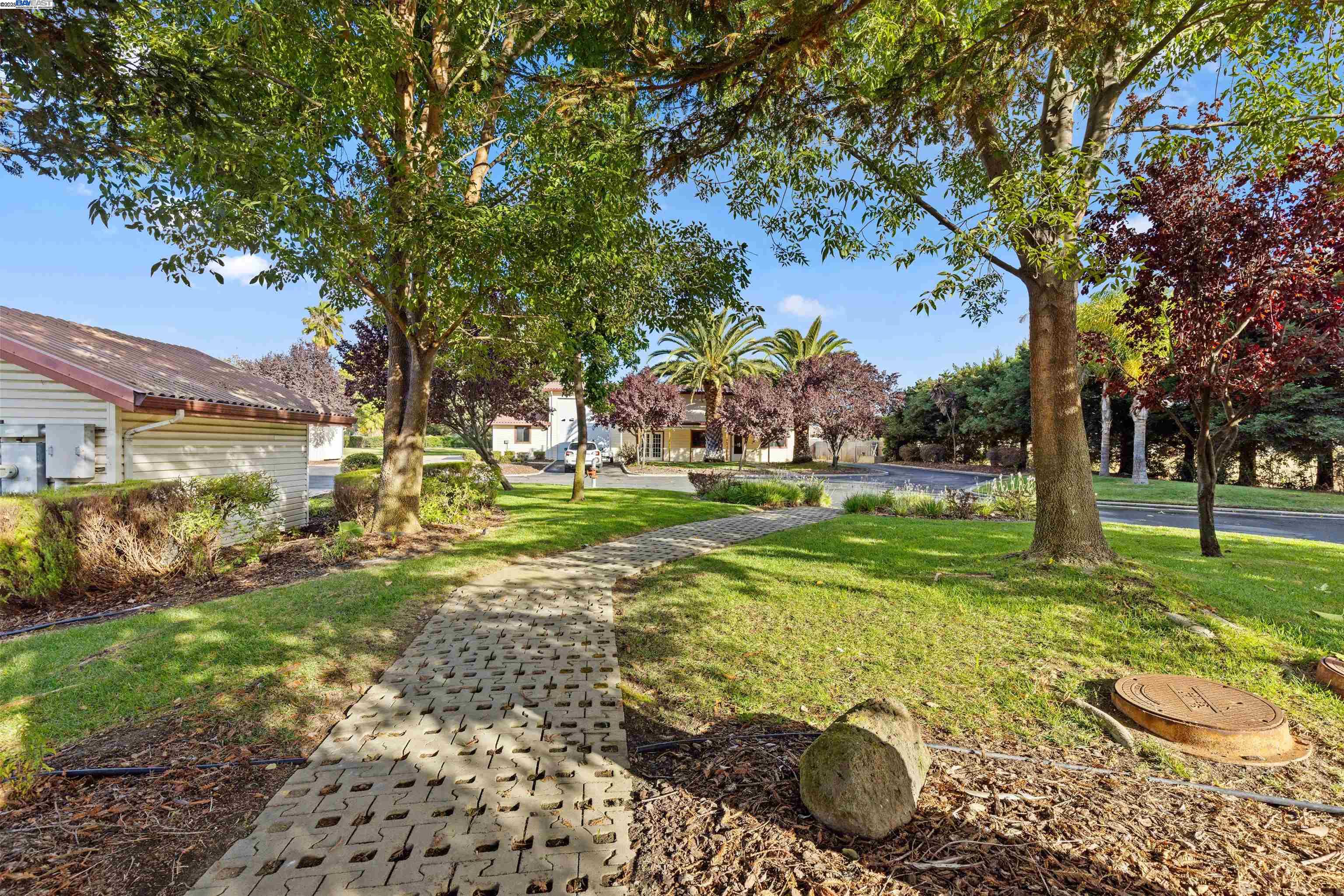 4224 Greenville Rd, Livermore, California 94550, 4 Bedrooms Bedrooms, 10 Rooms Rooms,2 BathroomsBathrooms,Residential,For Sale,4224 Greenville Rd,41098691
