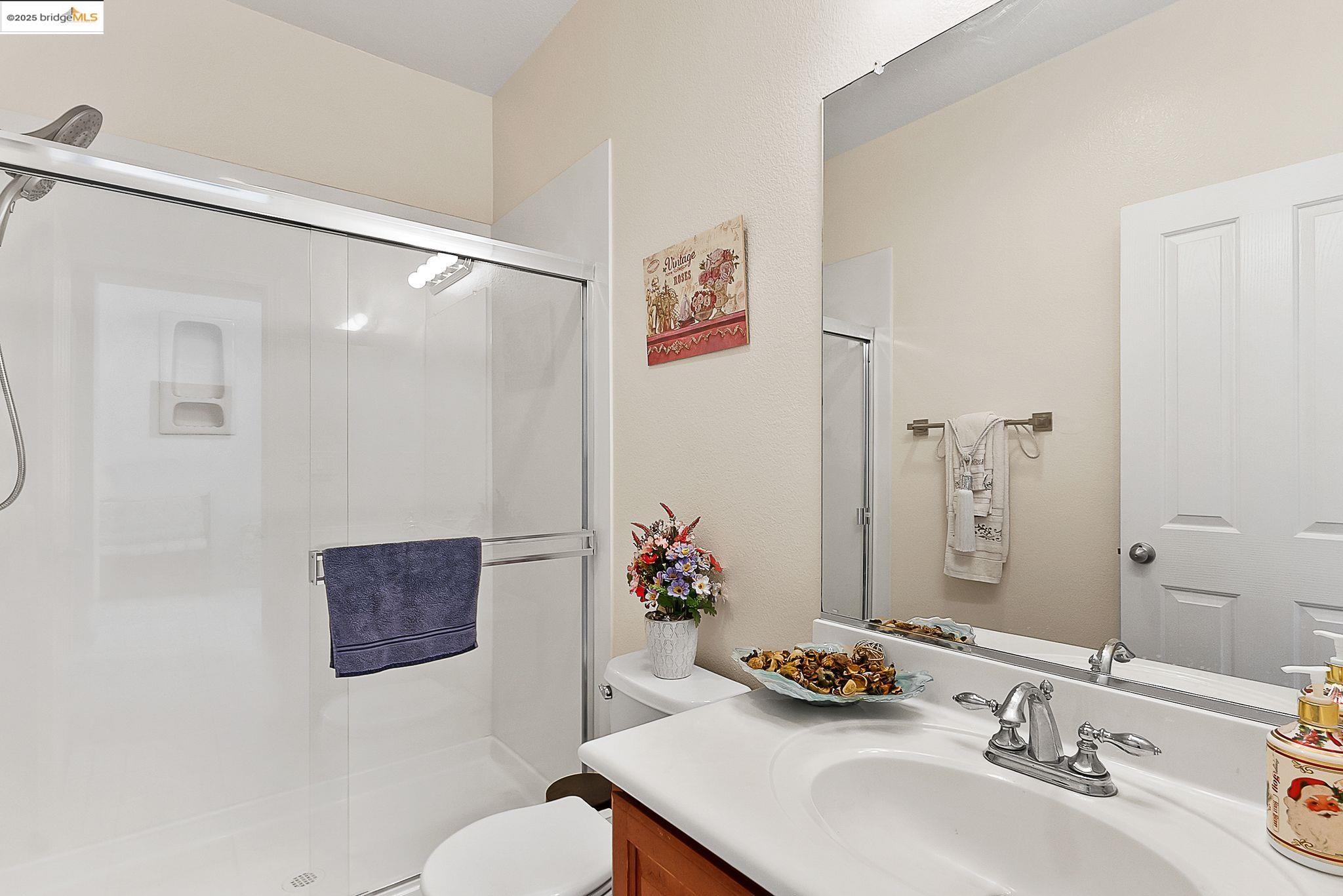 115 Tennyson Ct, Discovery Bay, California 94505, 5 Bedrooms Bedrooms, 10 Rooms Rooms,3 BathroomsBathrooms,Residential,For Sale,115 Tennyson Ct,41098692