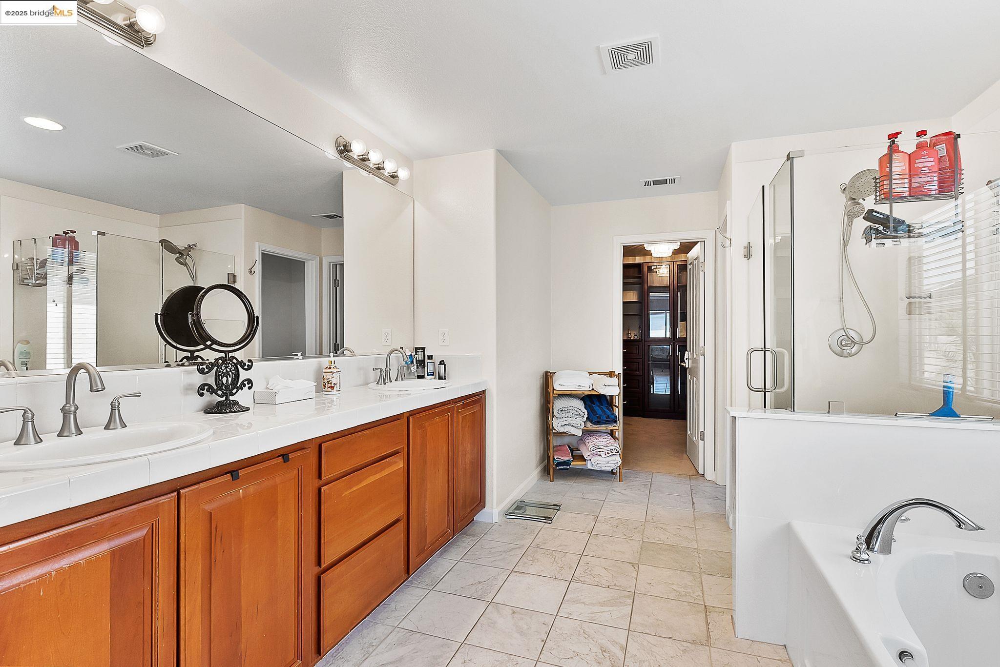 115 Tennyson Ct, Discovery Bay, California 94505, 5 Bedrooms Bedrooms, 10 Rooms Rooms,3 BathroomsBathrooms,Residential,For Sale,115 Tennyson Ct,41098692