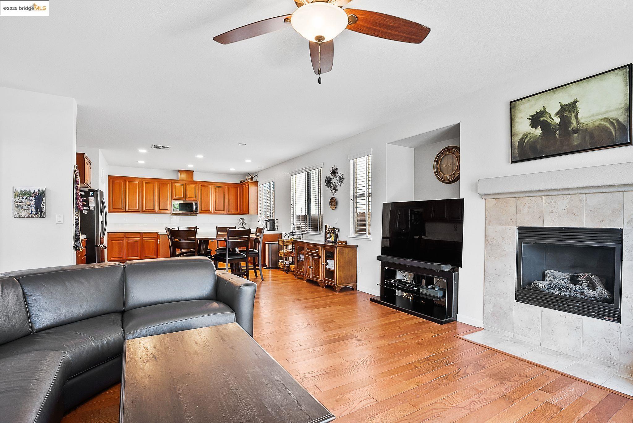 115 Tennyson Ct, Discovery Bay, California 94505, 5 Bedrooms Bedrooms, 10 Rooms Rooms,3 BathroomsBathrooms,Residential,For Sale,115 Tennyson Ct,41098692