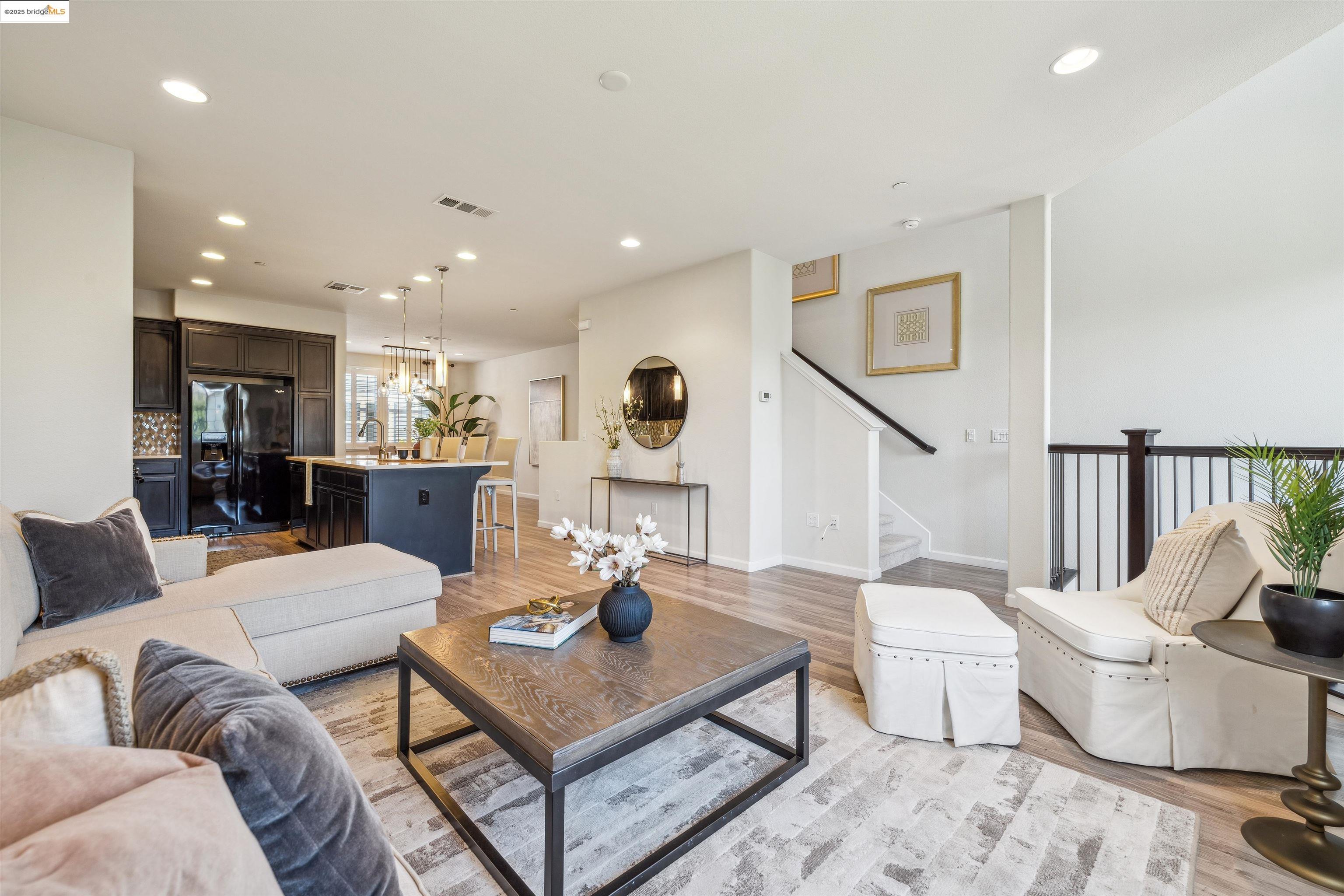 Detail Gallery Image 38 of 60 For 1004 Maritime Way, Richmond,  CA 94804 - 3 Beds | 3/1 Baths