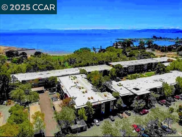 Detail Gallery Image 36 of 42 For 1305 Webster St #C102,  Alameda,  CA 94501 - 1 Beds | 1 Baths