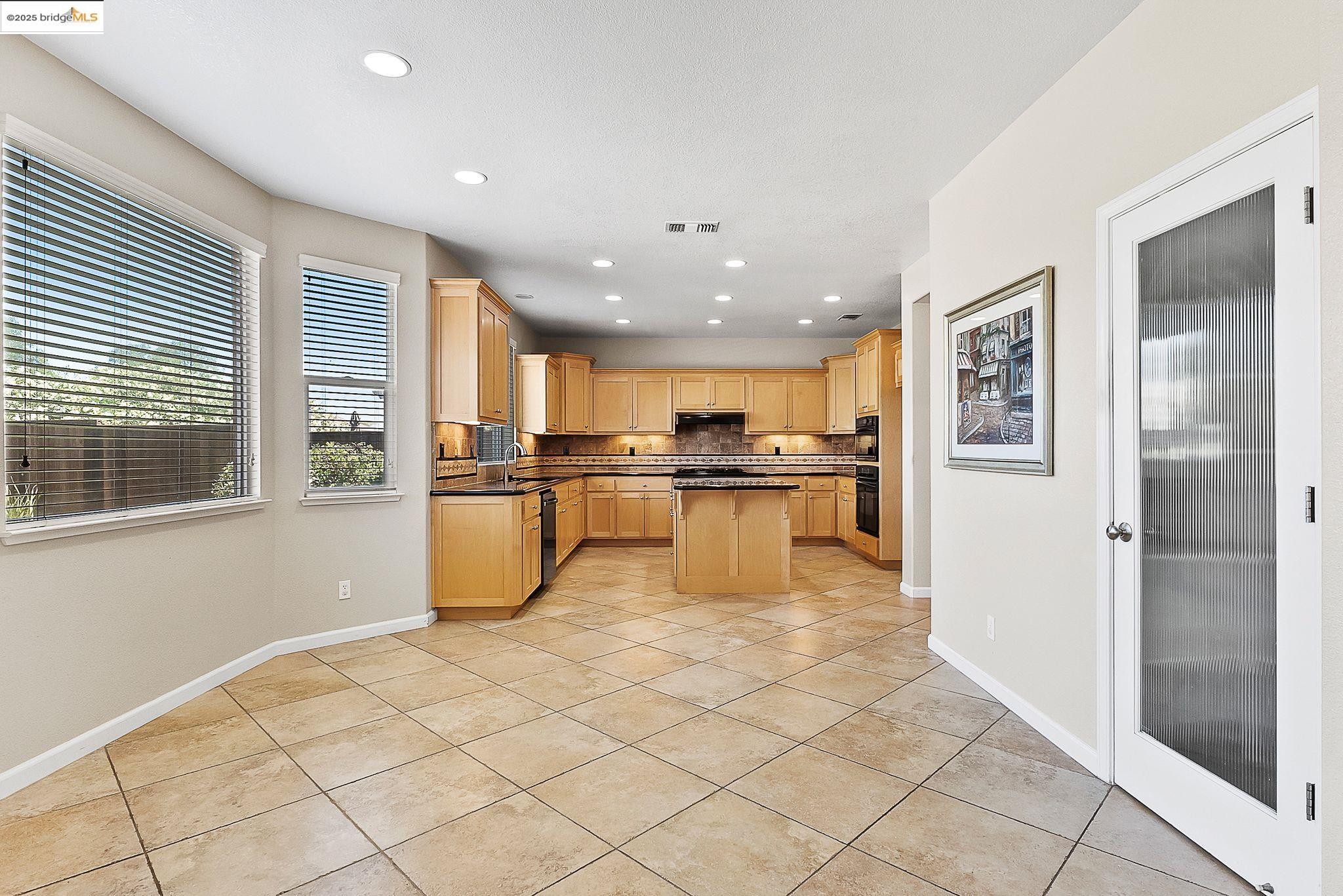 906 Natoma Ct, Discovery Bay, California 94505, 4 Bedrooms Bedrooms, 12 Rooms Rooms,4 BathroomsBathrooms,Residential,For Sale,906 Natoma Ct,41098697