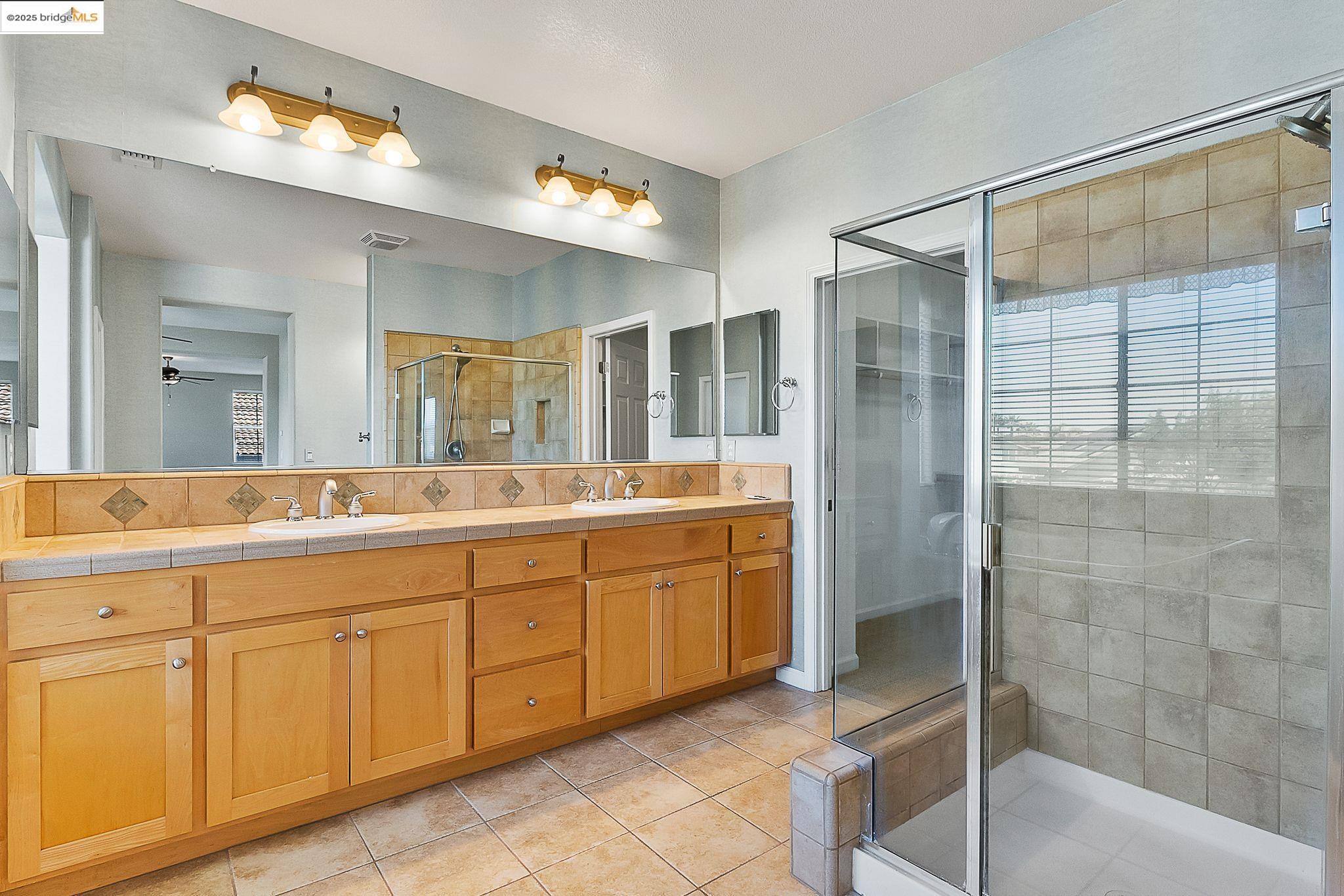 906 Natoma Ct, Discovery Bay, California 94505, 4 Bedrooms Bedrooms, 12 Rooms Rooms,4 BathroomsBathrooms,Residential,For Sale,906 Natoma Ct,41098697