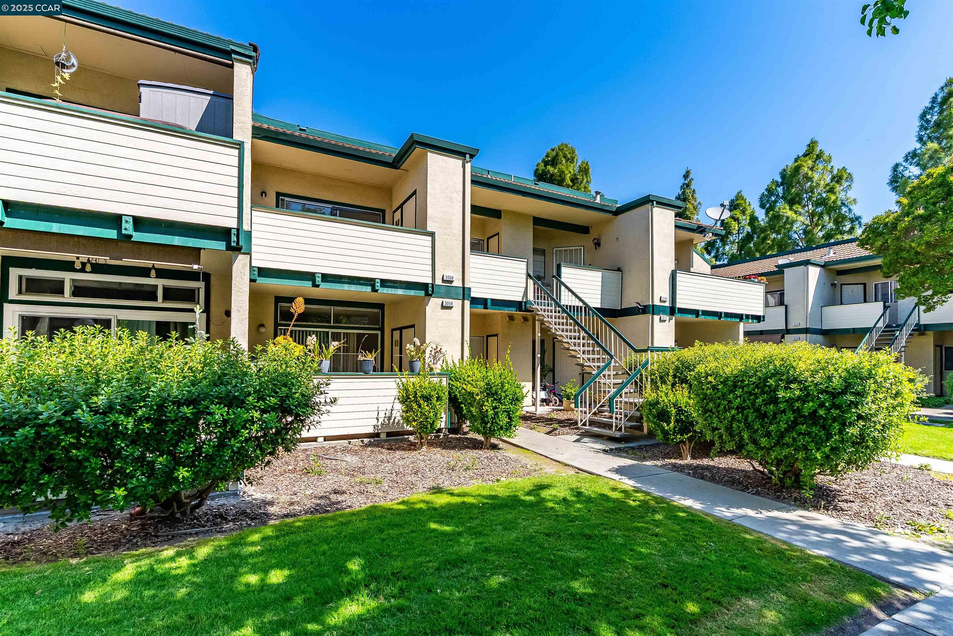3058 Flint St # 40, Union City, California 94587, 2 Bedrooms Bedrooms, 4 Rooms Rooms,2 BathroomsBathrooms,Residential,For Sale,3058 Flint St # 40,41098698