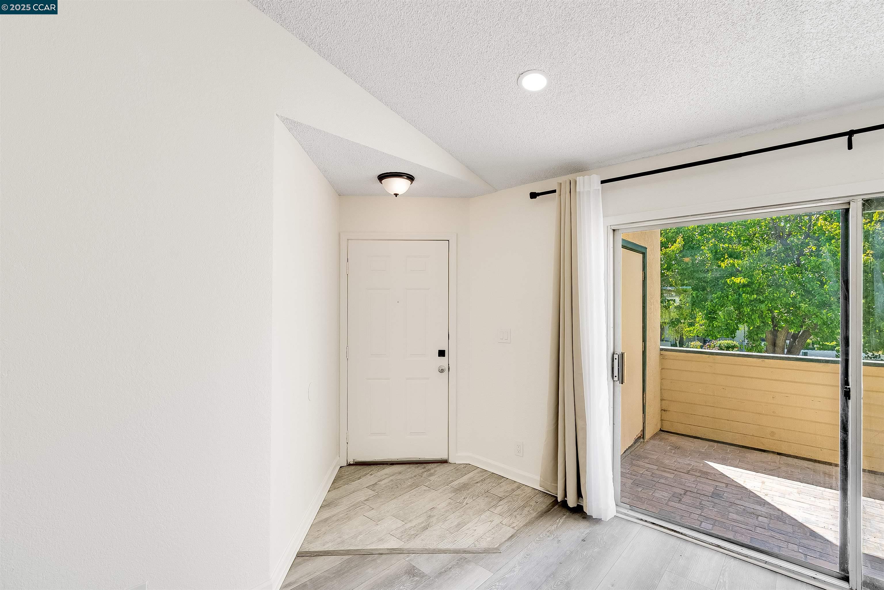 3058 Flint St # 40, Union City, California 94587, 2 Bedrooms Bedrooms, 4 Rooms Rooms,2 BathroomsBathrooms,Residential,For Sale,3058 Flint St # 40,41098698