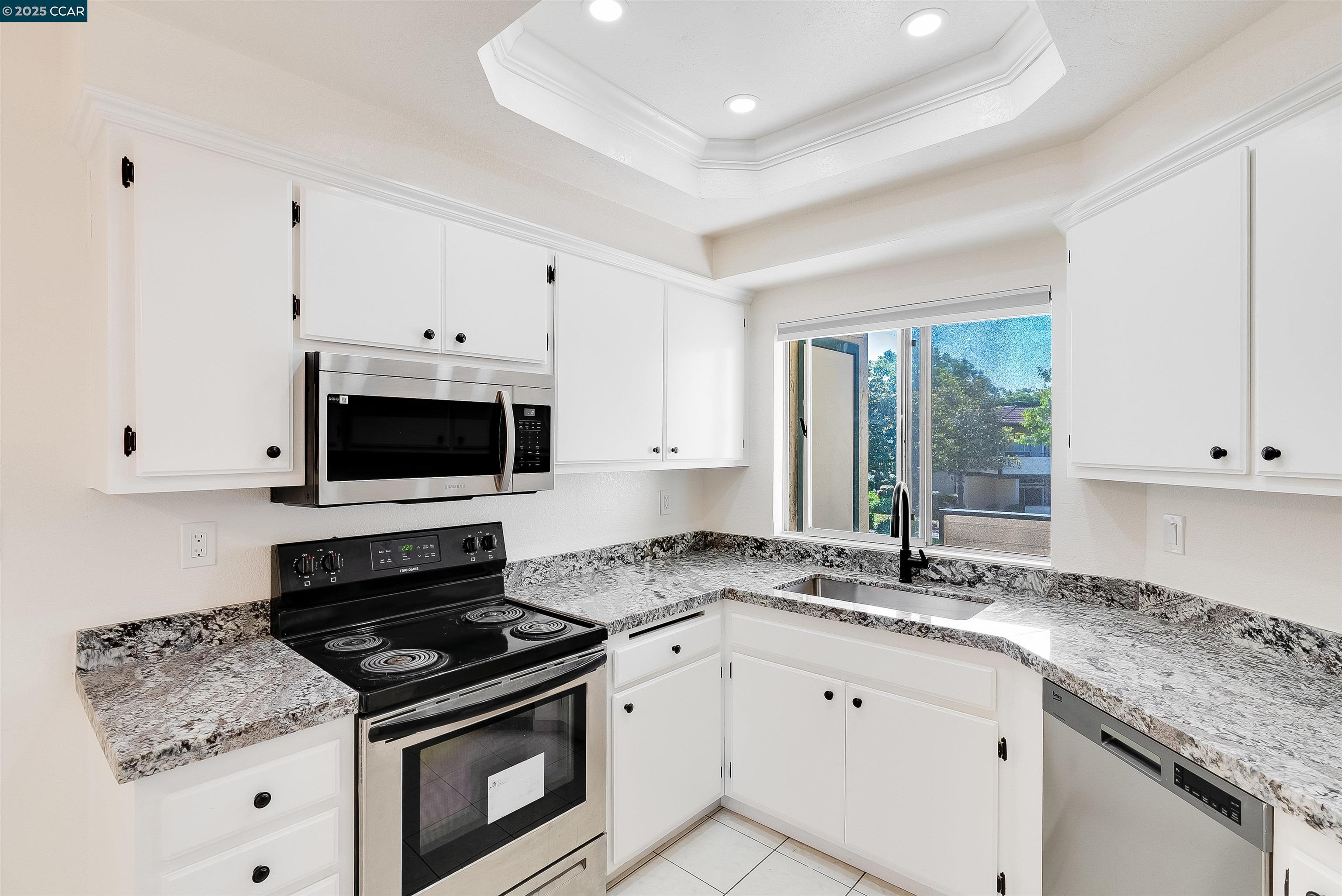 3058 Flint St # 40, Union City, California 94587, 2 Bedrooms Bedrooms, 4 Rooms Rooms,2 BathroomsBathrooms,Residential,For Sale,3058 Flint St # 40,41098698