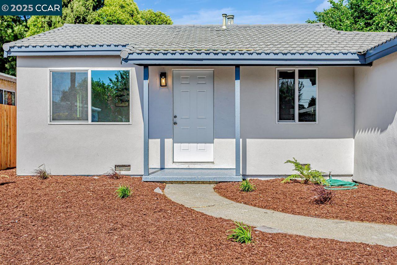 Detail Gallery Image 2 of 26 For 168 Simonton St, Vallejo,  CA 94589 - 3 Beds | 2 Baths