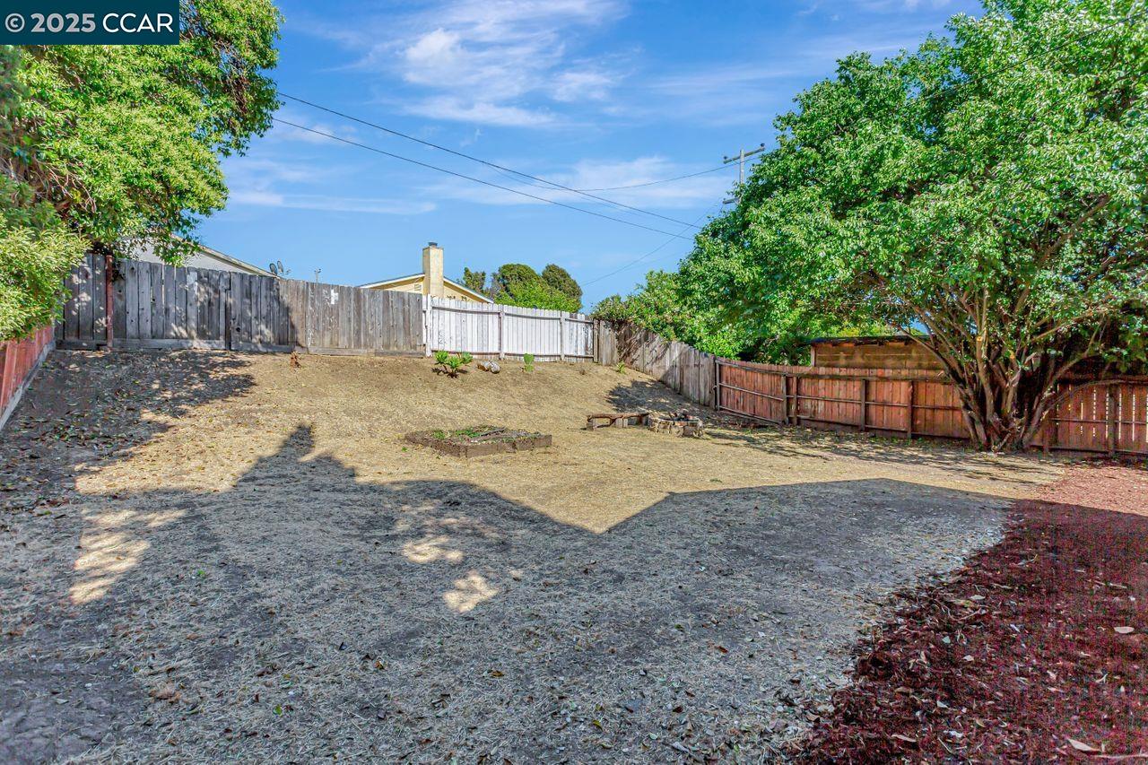 Detail Gallery Image 21 of 26 For 168 Simonton St, Vallejo,  CA 94589 - 3 Beds | 2 Baths