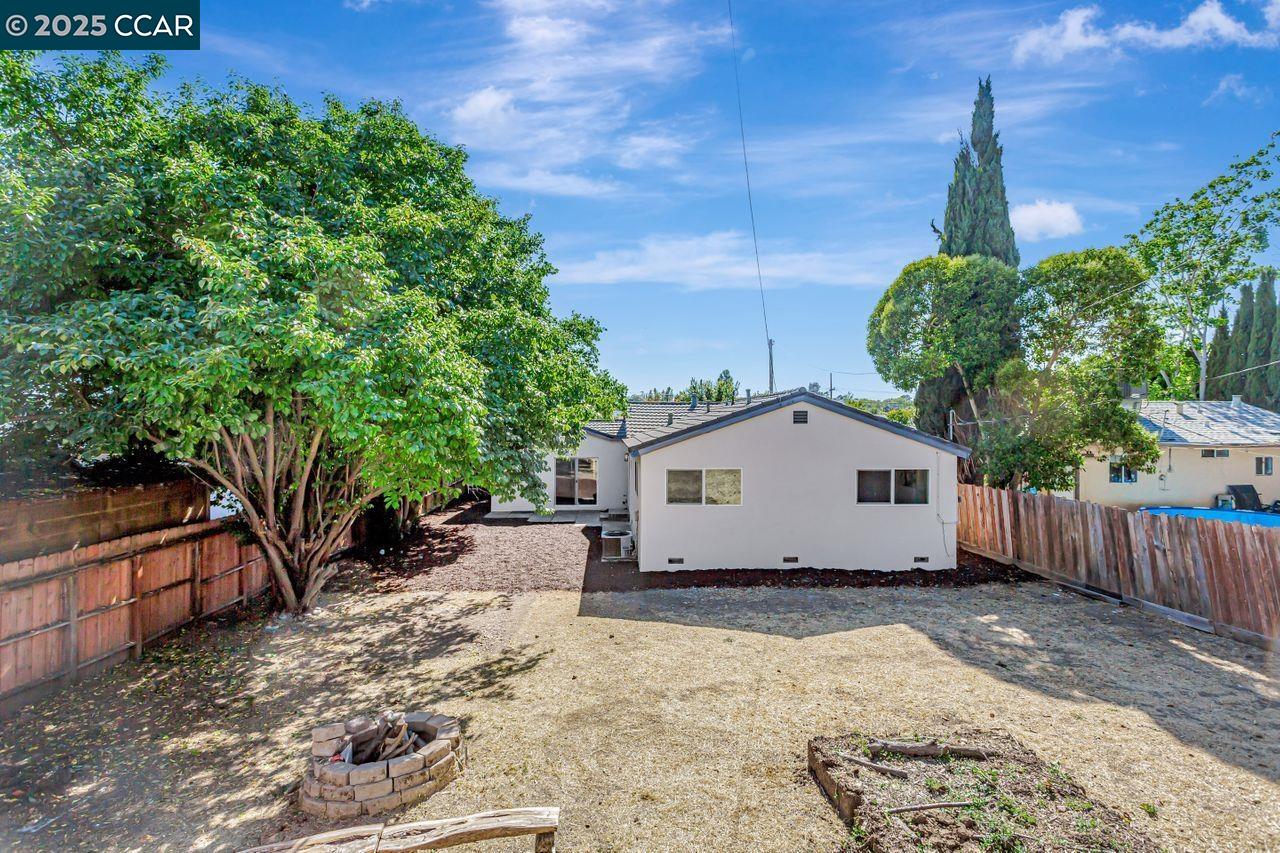 Detail Gallery Image 22 of 26 For 168 Simonton St, Vallejo,  CA 94589 - 3 Beds | 2 Baths
