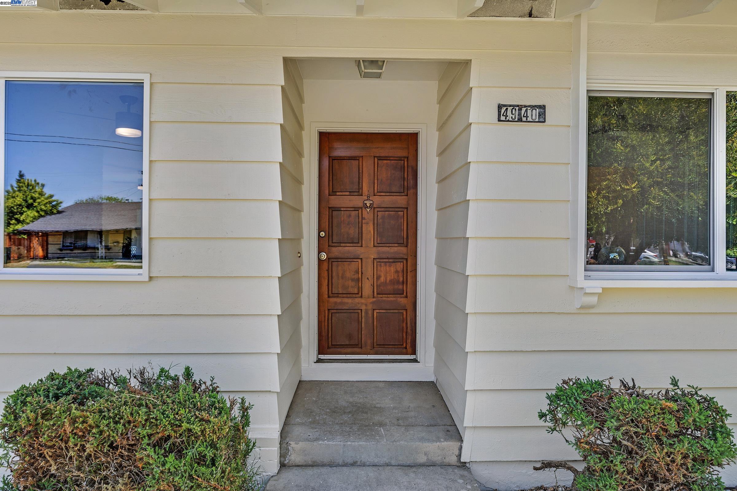 Detail Gallery Image 8 of 50 For 4940 Omar St, Fremont,  CA 94538 - 3 Beds | 2 Baths