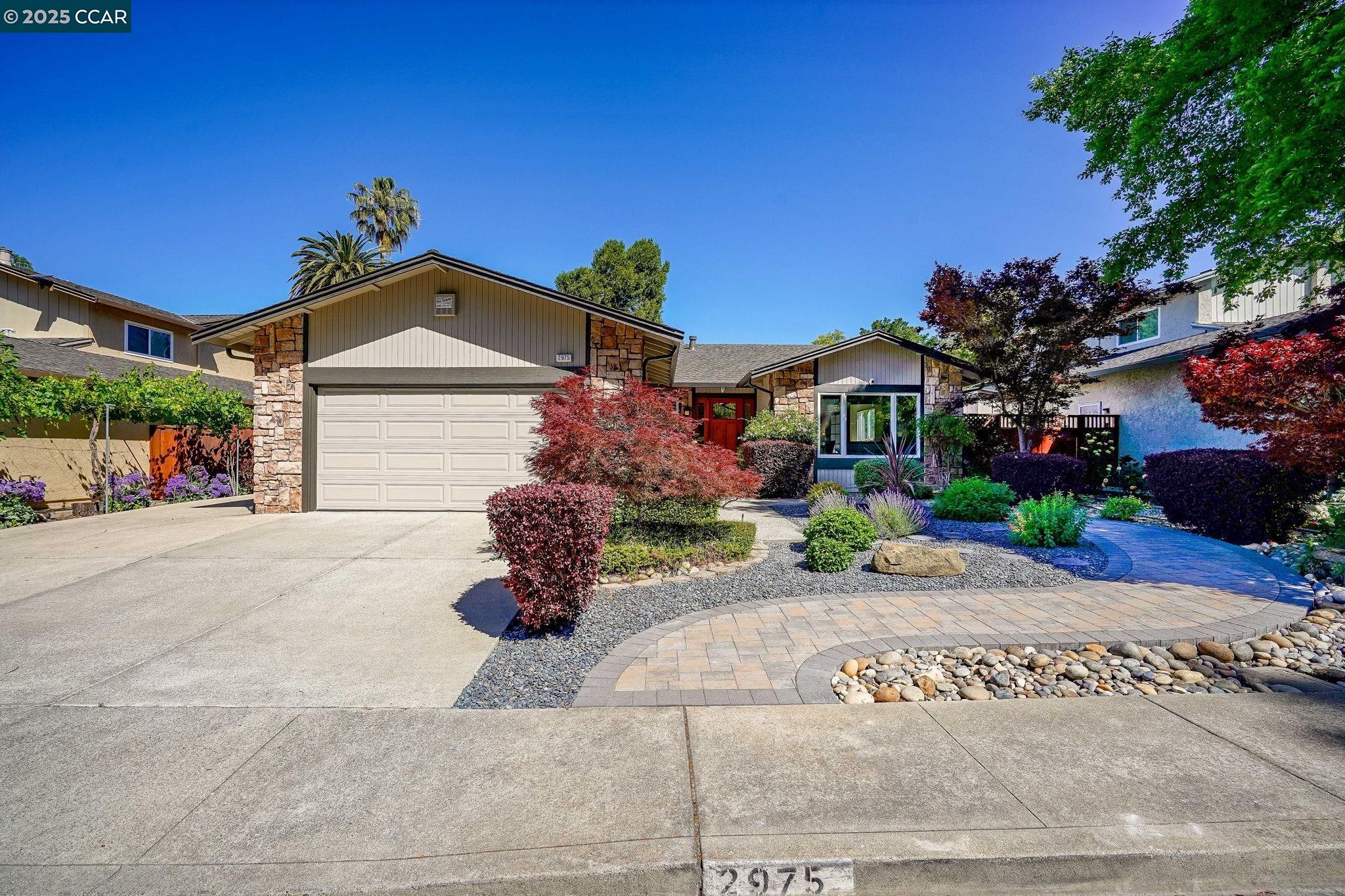 Detail Gallery Image 1 of 1 For 2975 Corte Miguel, Concord,  CA 94518 - 3 Beds | 2/1 Baths