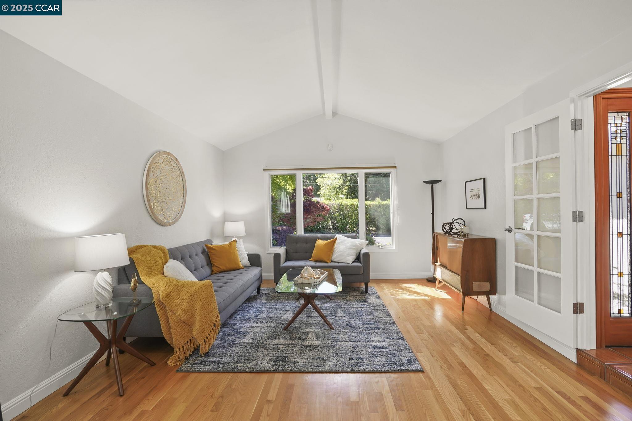 2975 Corte Miguel, Concord, California 94518, 3 Bedrooms Bedrooms, 9 Rooms Rooms,2 BathroomsBathrooms,Residential,For Sale,2975 Corte Miguel,41098701
