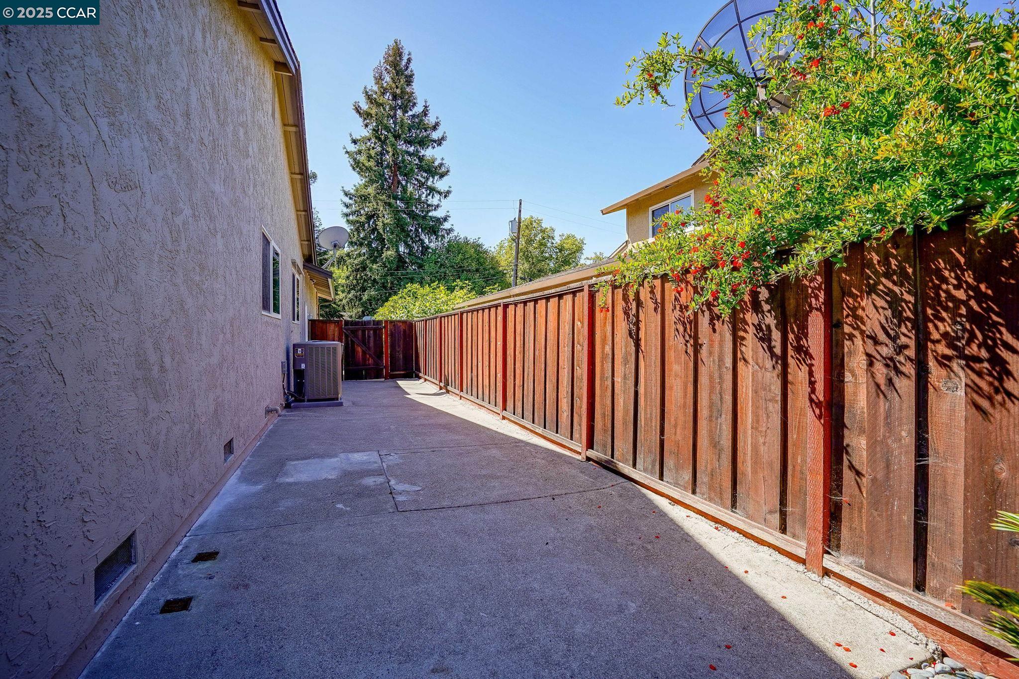 2975 Corte Miguel, Concord, California 94518, 3 Bedrooms Bedrooms, 9 Rooms Rooms,2 BathroomsBathrooms,Residential,For Sale,2975 Corte Miguel,41098701
