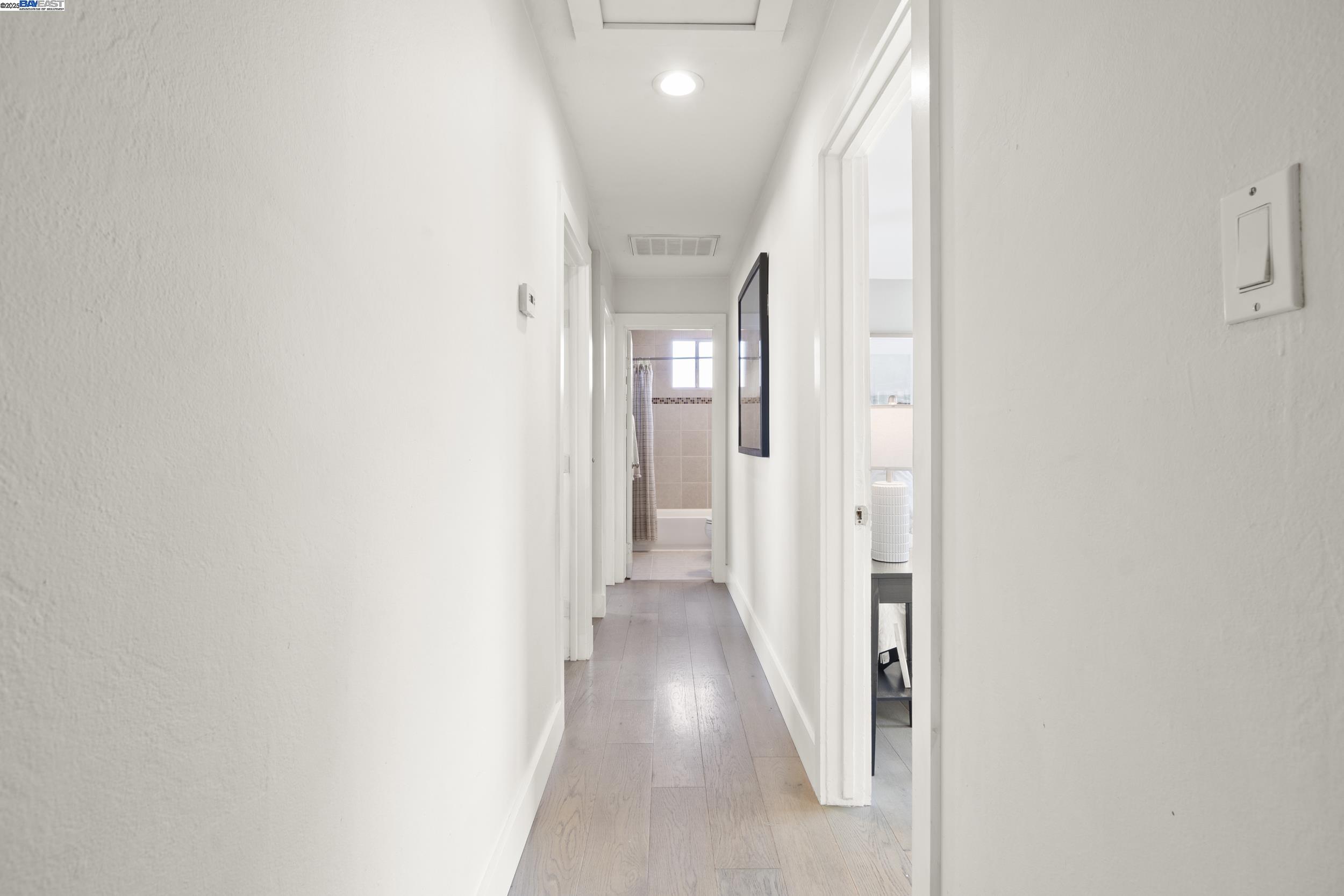 Detail Gallery Image 14 of 26 For 88 Ganton Ct, Hayward,  CA 94544 - 3 Beds | 2 Baths