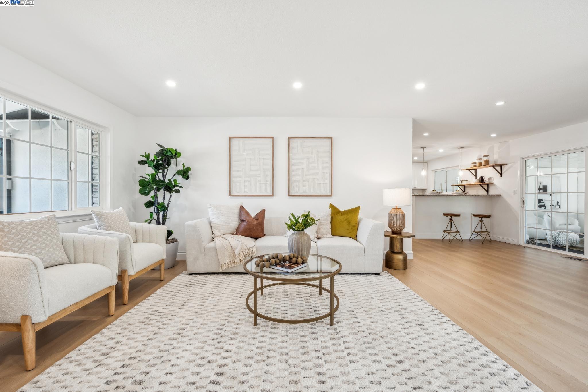 Detail Gallery Image 12 of 44 For 7690 Canterbury Ln, Dublin,  CA 94568 - 3 Beds | 2 Baths