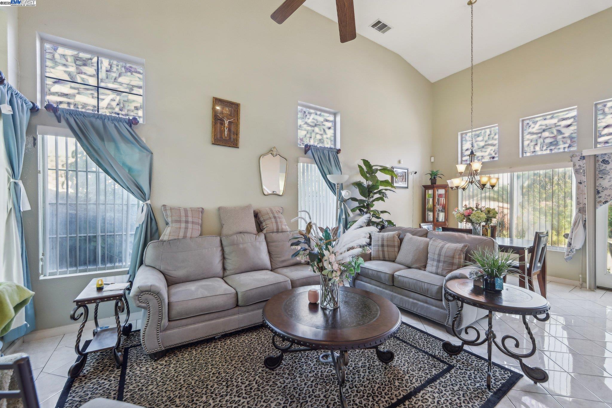 4940 Chaps Ct, Antioch, California 94531, 3 Bedrooms Bedrooms, 7 Rooms Rooms,2 BathroomsBathrooms,Residential,For Sale,4940 Chaps Ct,41098707