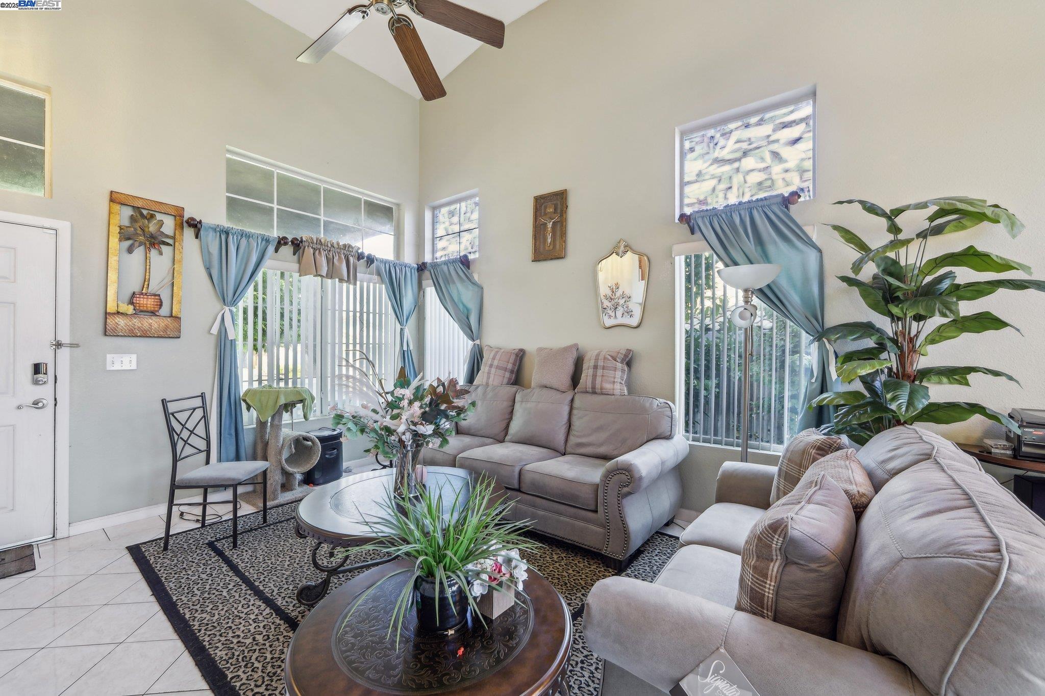 4940 Chaps Ct, Antioch, California 94531, 3 Bedrooms Bedrooms, 7 Rooms Rooms,2 BathroomsBathrooms,Residential,For Sale,4940 Chaps Ct,41098707