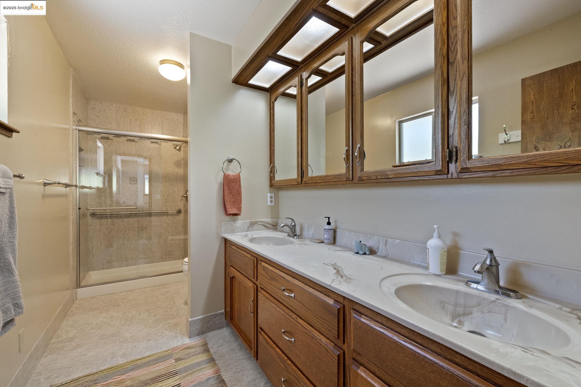 20810 Crescent Way, Groveland, California 95321, 3 Bedrooms Bedrooms, 5 Rooms Rooms,2 BathroomsBathrooms,Residential,For Sale,20810 Crescent Way,41098708