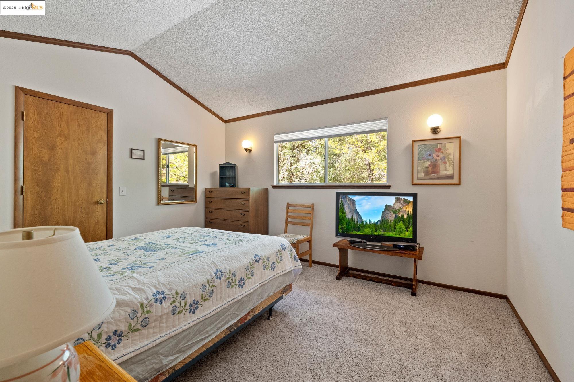 20810 Crescent Way, Groveland, California 95321, 3 Bedrooms Bedrooms, 5 Rooms Rooms,2 BathroomsBathrooms,Residential,For Sale,20810 Crescent Way,41098708