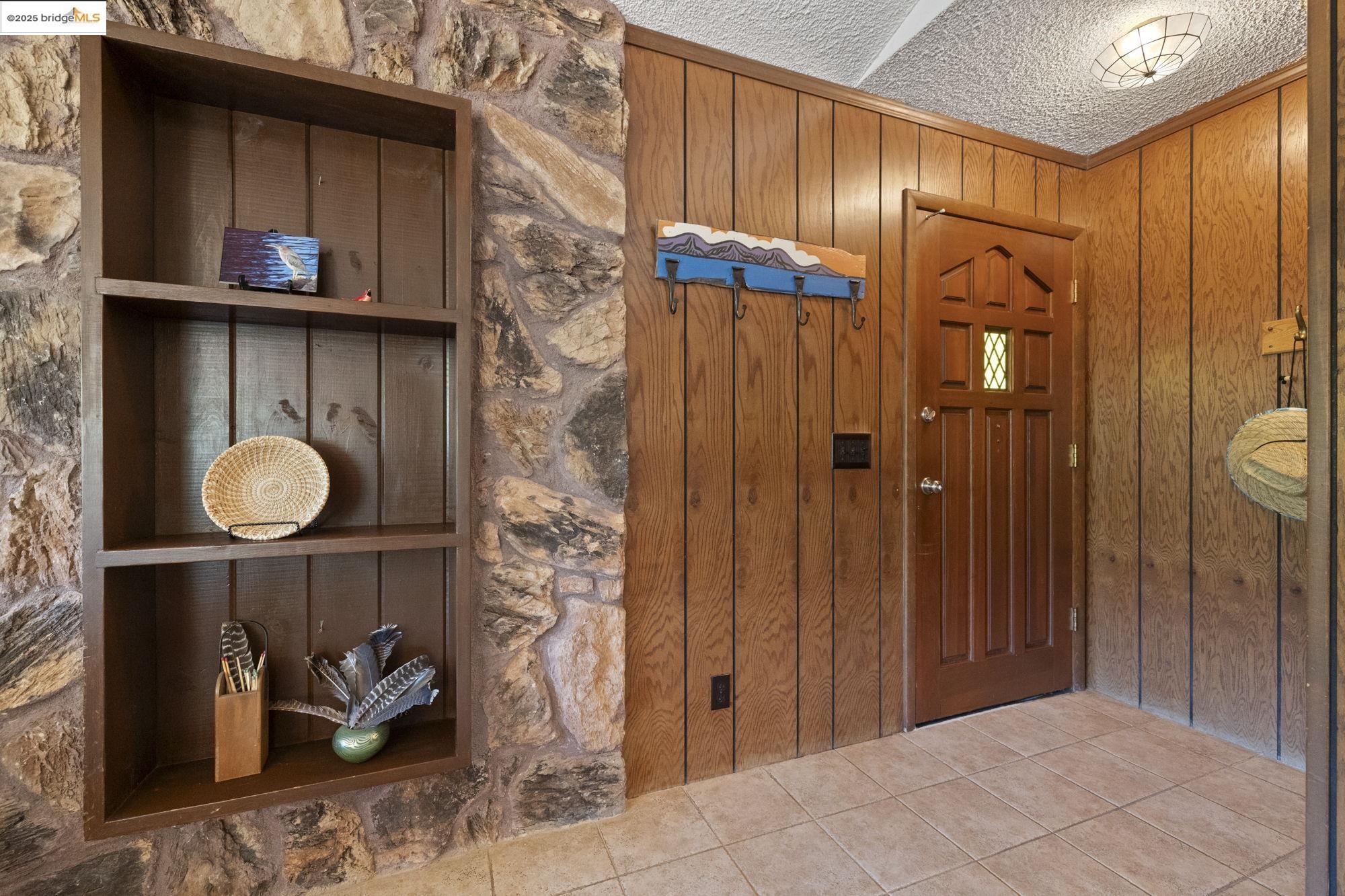20810 Crescent Way, Groveland, California 95321, 3 Bedrooms Bedrooms, 5 Rooms Rooms,2 BathroomsBathrooms,Residential,For Sale,20810 Crescent Way,41098708