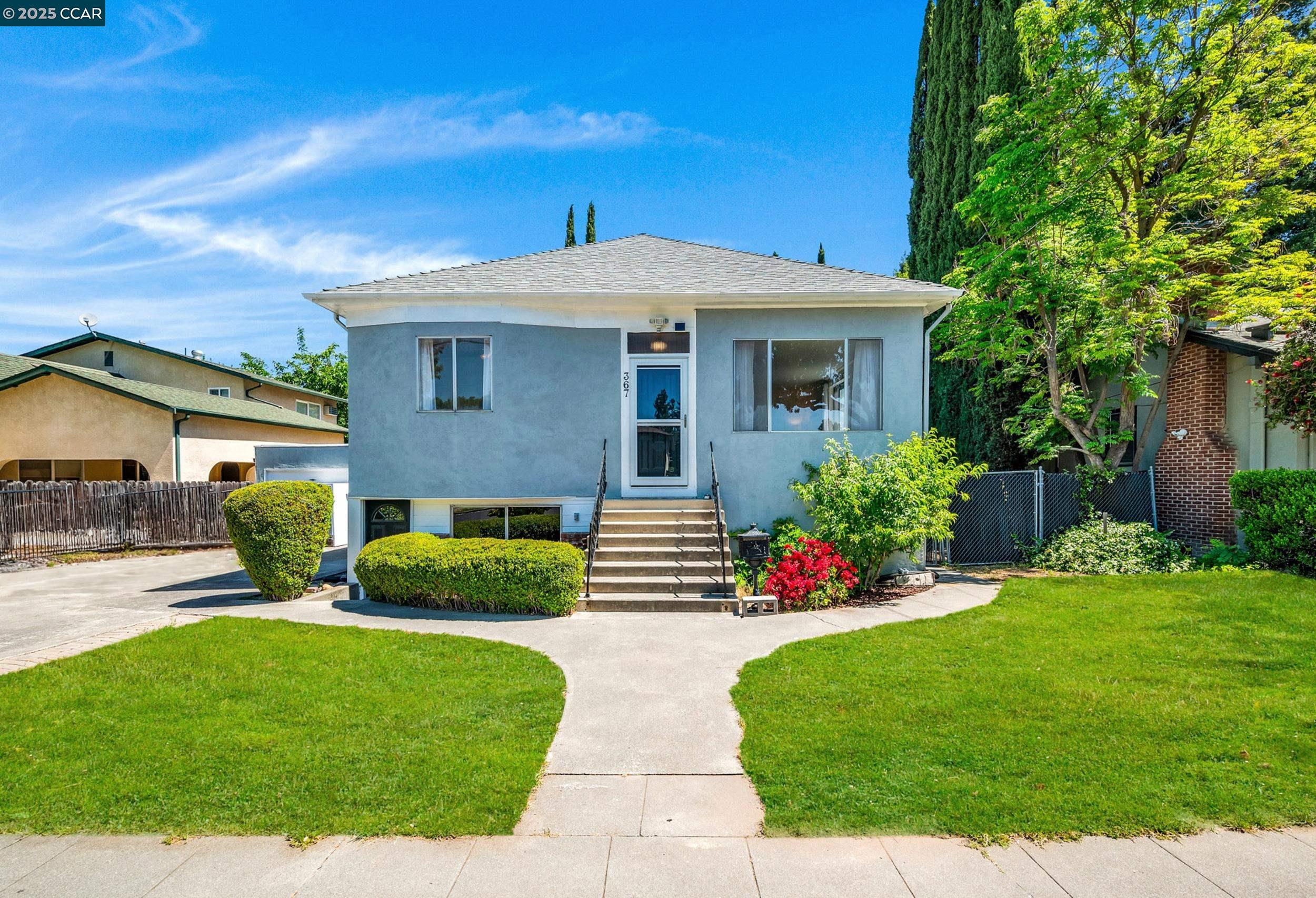 Detail Gallery Image 1 of 47 For 367 Rose Avenue, Pleasanton,  CA 94566 - 3 Beds | 2 Baths