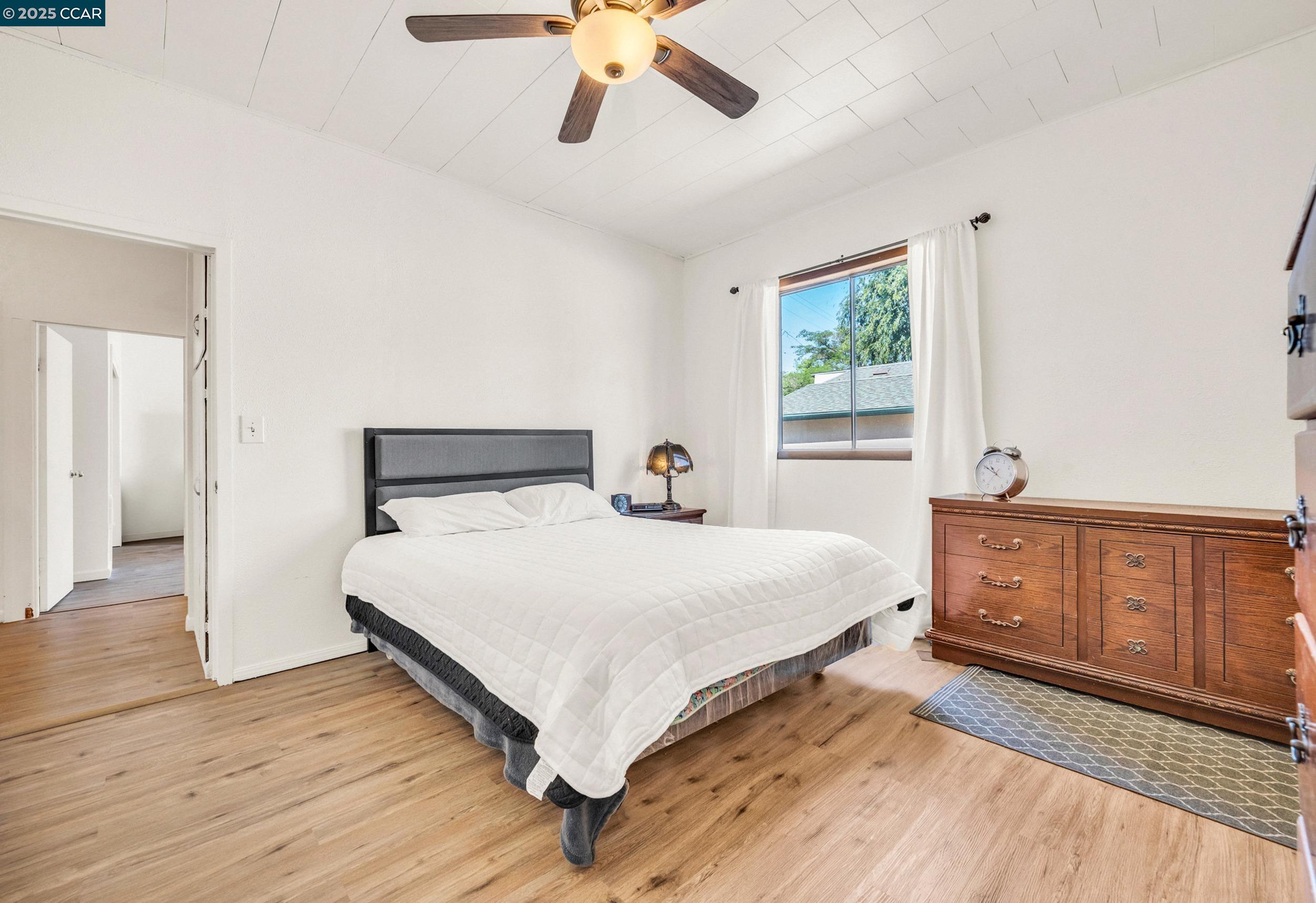 Detail Gallery Image 24 of 47 For 367 Rose Avenue, Pleasanton,  CA 94566 - 3 Beds | 2 Baths